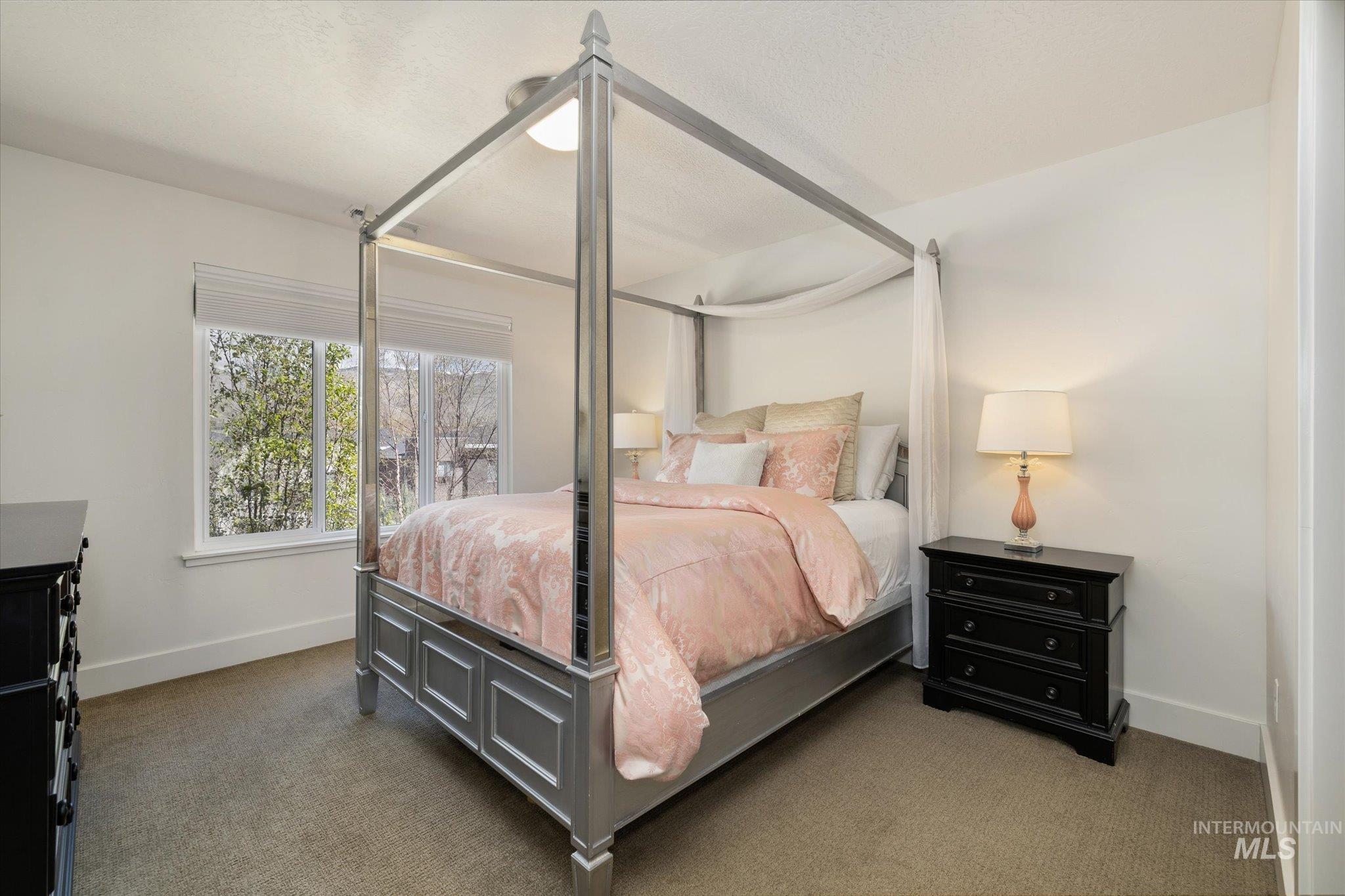 3693 E Parkcenter Blvd, Boise, Idaho 83716, 3 Bedrooms, 3 Bathrooms, Residential For Sale, Price $629,900, 98981159