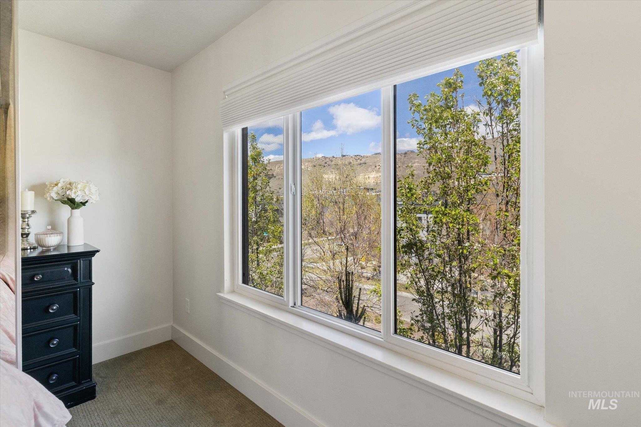 3693 E Parkcenter Blvd, Boise, Idaho 83716, 3 Bedrooms, 3 Bathrooms, Residential For Sale, Price $629,900, 98981159