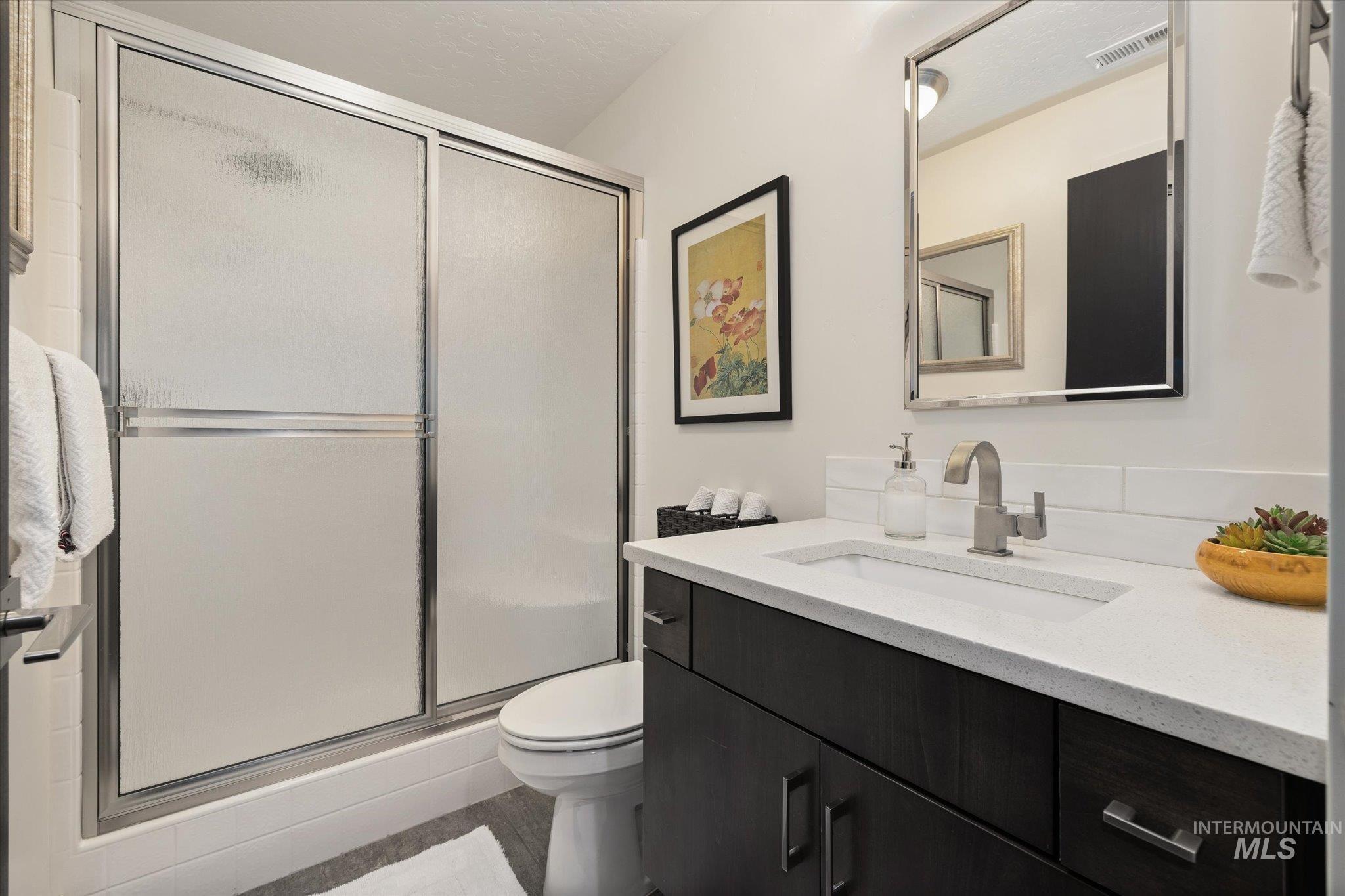 3693 E Parkcenter Blvd, Boise, Idaho 83716, 3 Bedrooms, 3 Bathrooms, Residential For Sale, Price $629,900, 98981159