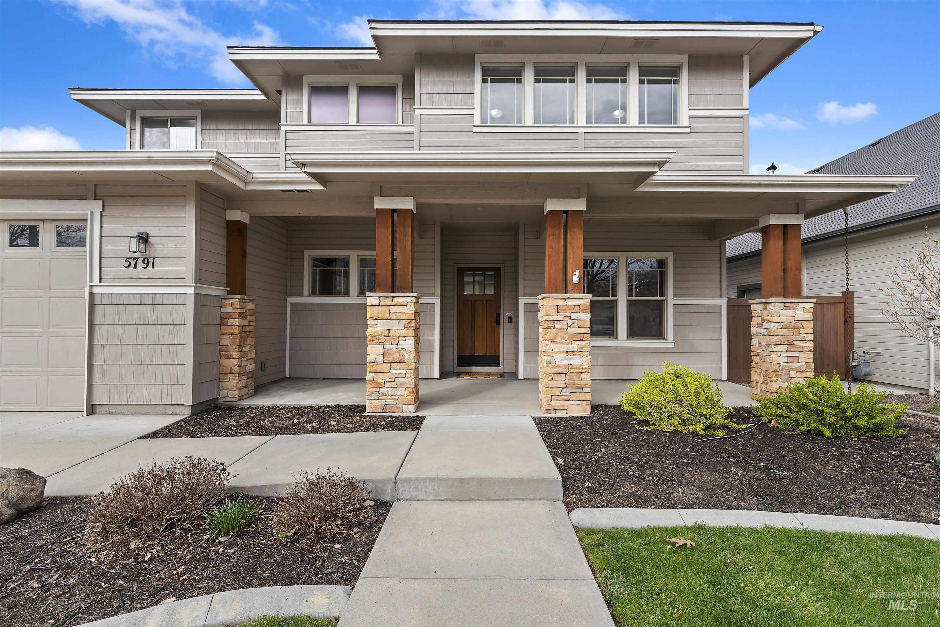 5791 N Arliss Ave, Meridian, Idaho 83646, 3 Bedrooms, 3 Bathrooms, Residential For Sale, Price $629,900, 98981160