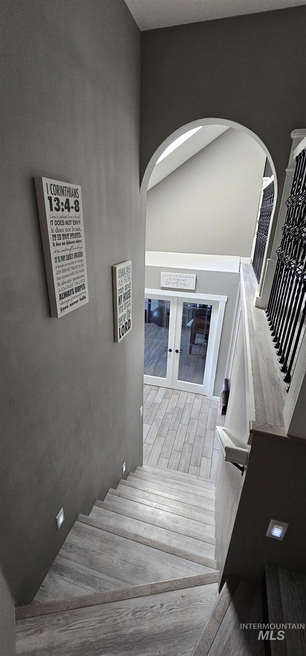 1122 N Roper Place, Meridian, Idaho 83642, 4 Bedrooms, 3 Bathrooms, Residential For Sale, Price $715,000, 98981161