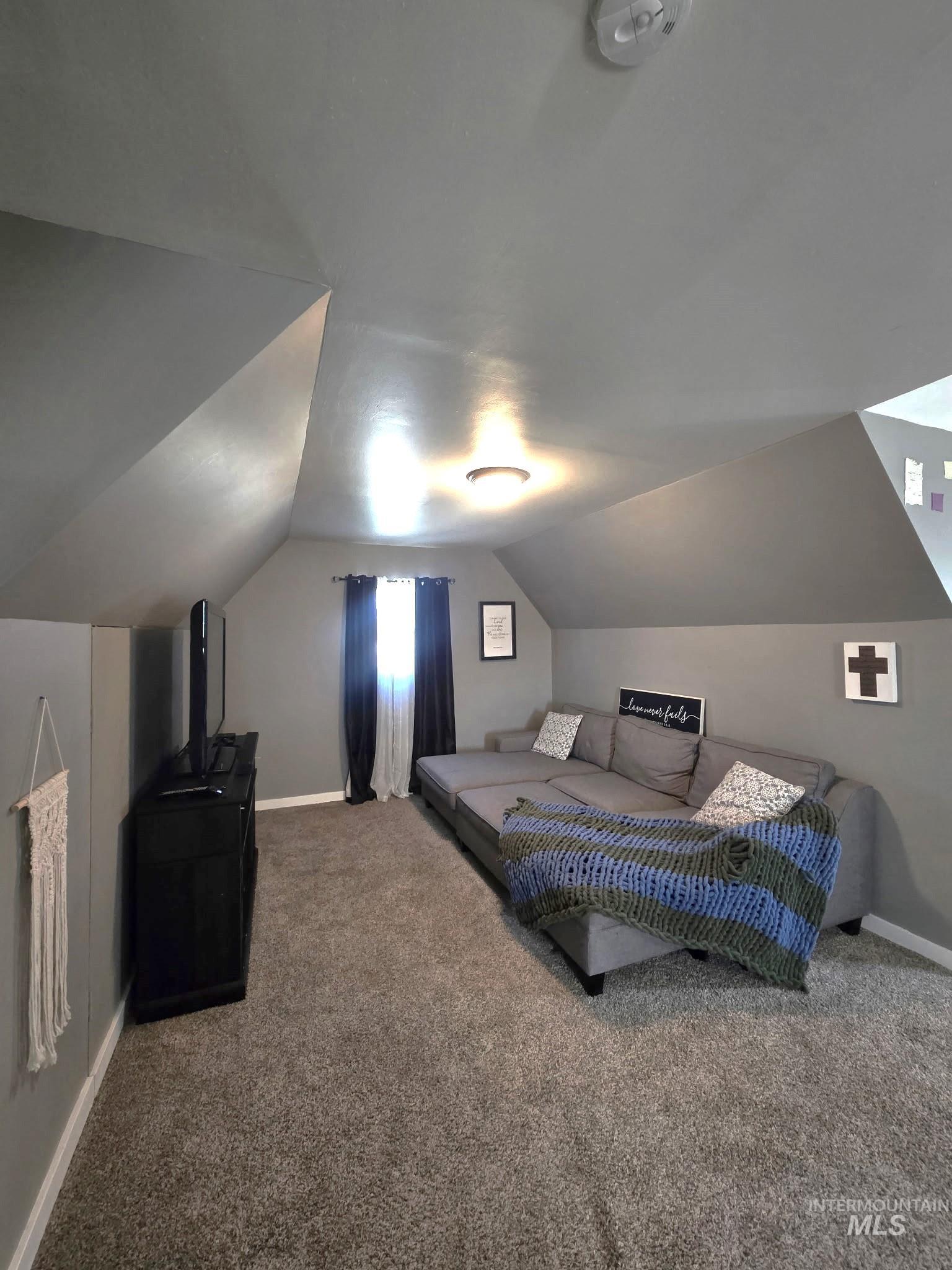 1122 N Roper Place, Meridian, Idaho 83642, 4 Bedrooms, 3 Bathrooms, Residential For Sale, Price $715,000, 98981161