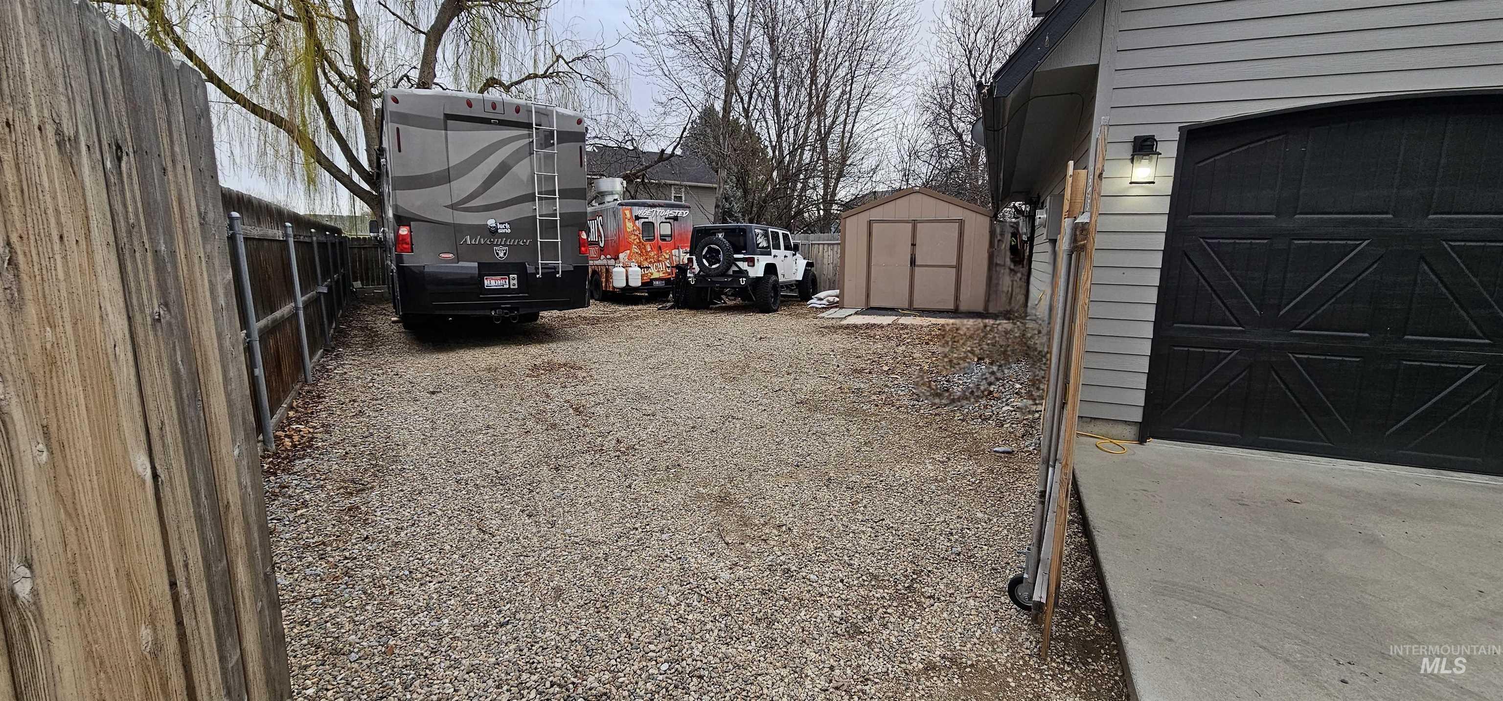 1122 N Roper Place, Meridian, Idaho 83642, 4 Bedrooms, 3 Bathrooms, Residential For Sale, Price $715,000, 98981161