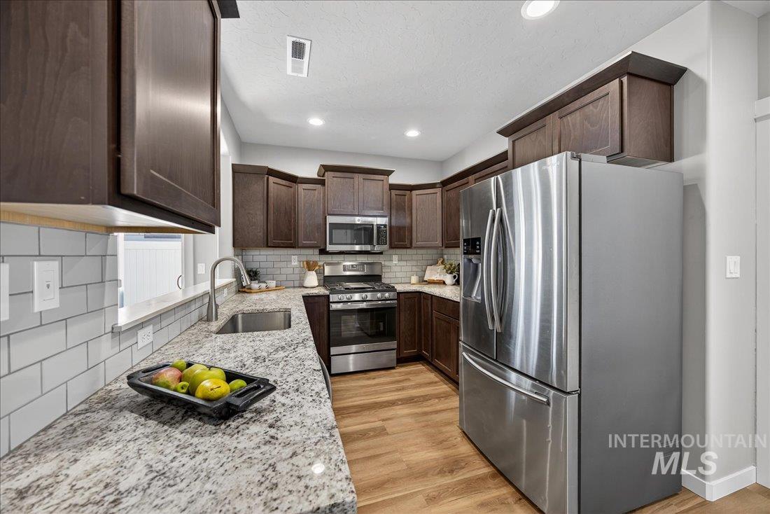 437 W Contender Dr, Meridian, Idaho 83642, 3 Bedrooms, 2 Bathrooms, Residential For Sale, Price $415,000, 98981163