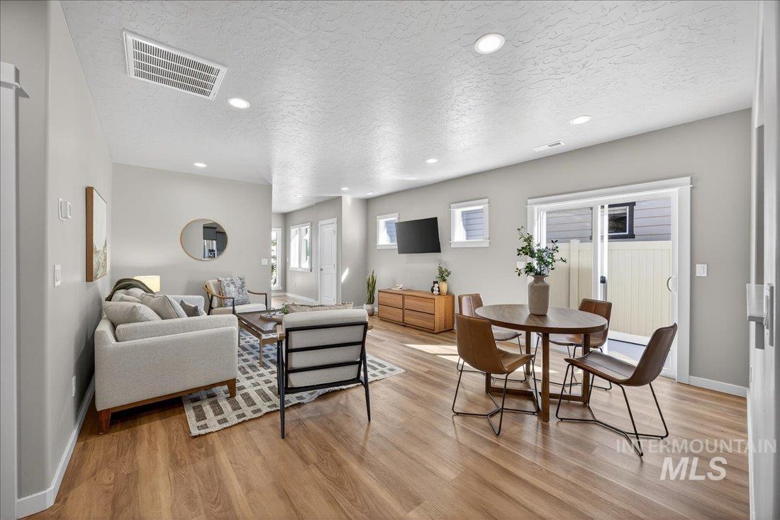 437 W Contender Dr, Meridian, Idaho 83642, 3 Bedrooms, 2 Bathrooms, Residential For Sale, Price $415,000, 98981163