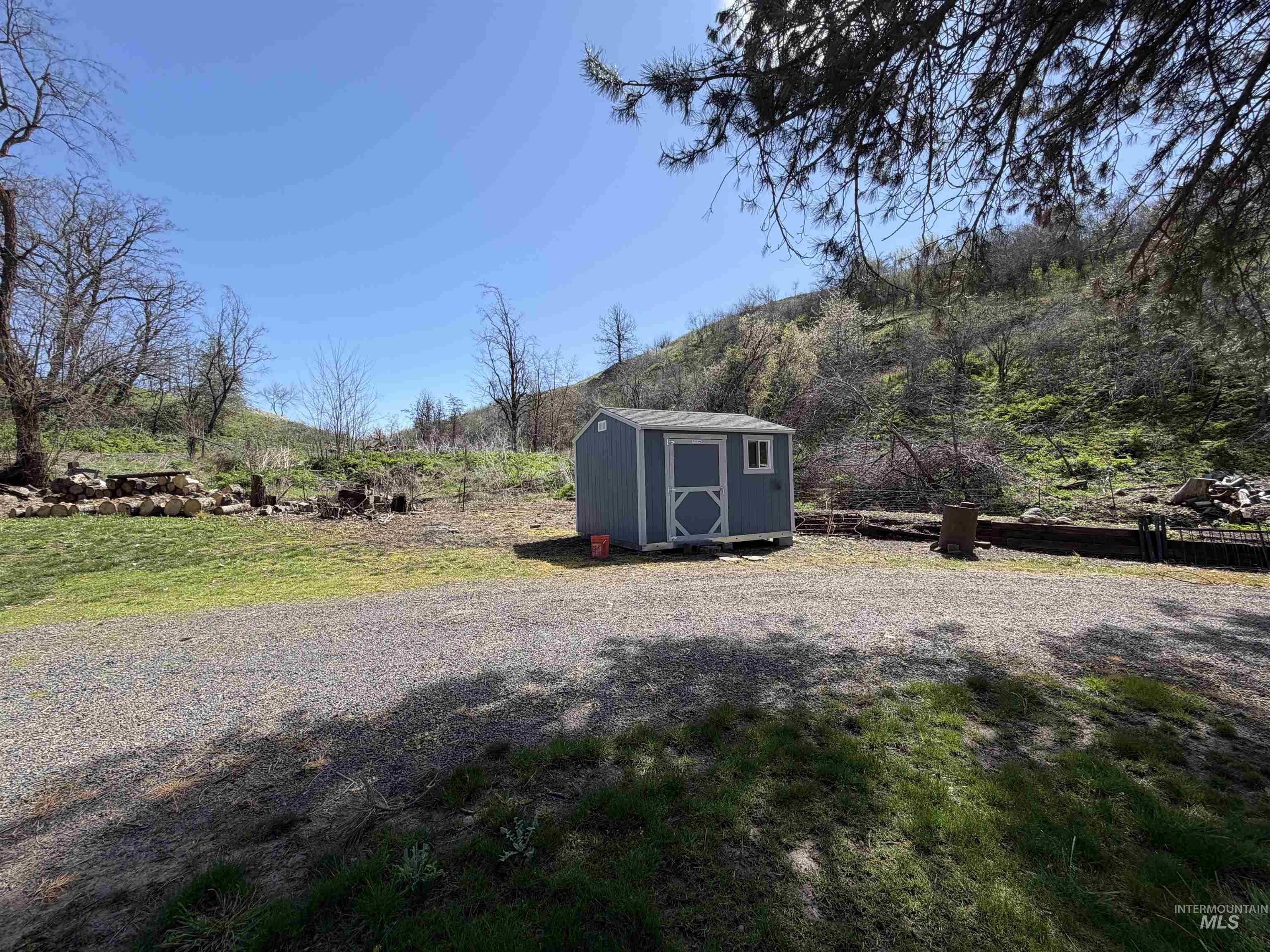 27474 N Tom Beall Road, Lapwai, Idaho 83540, 3 Bedrooms, 2 Bathrooms, Residential For Sale, Price $425,000, 98981164