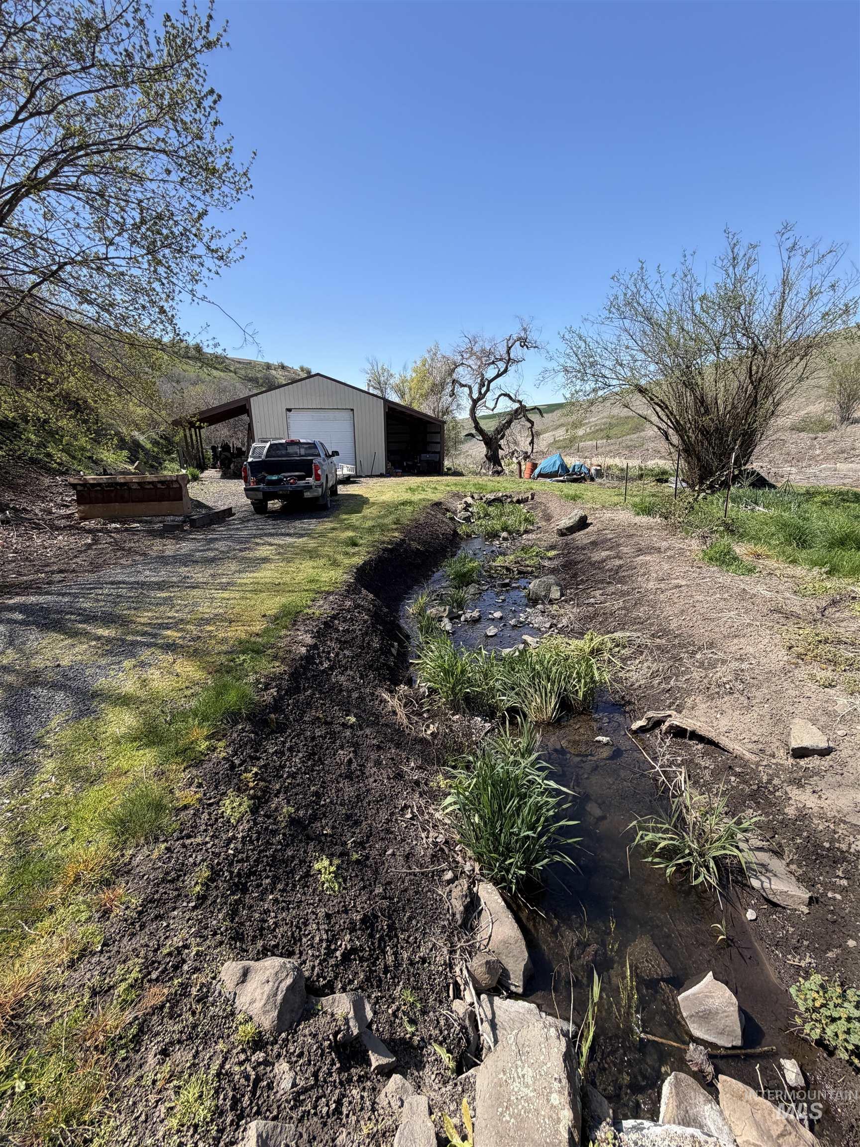 27474 N Tom Beall Road, Lapwai, Idaho 83540, 3 Bedrooms, 2 Bathrooms, Residential For Sale, Price $425,000, 98981164