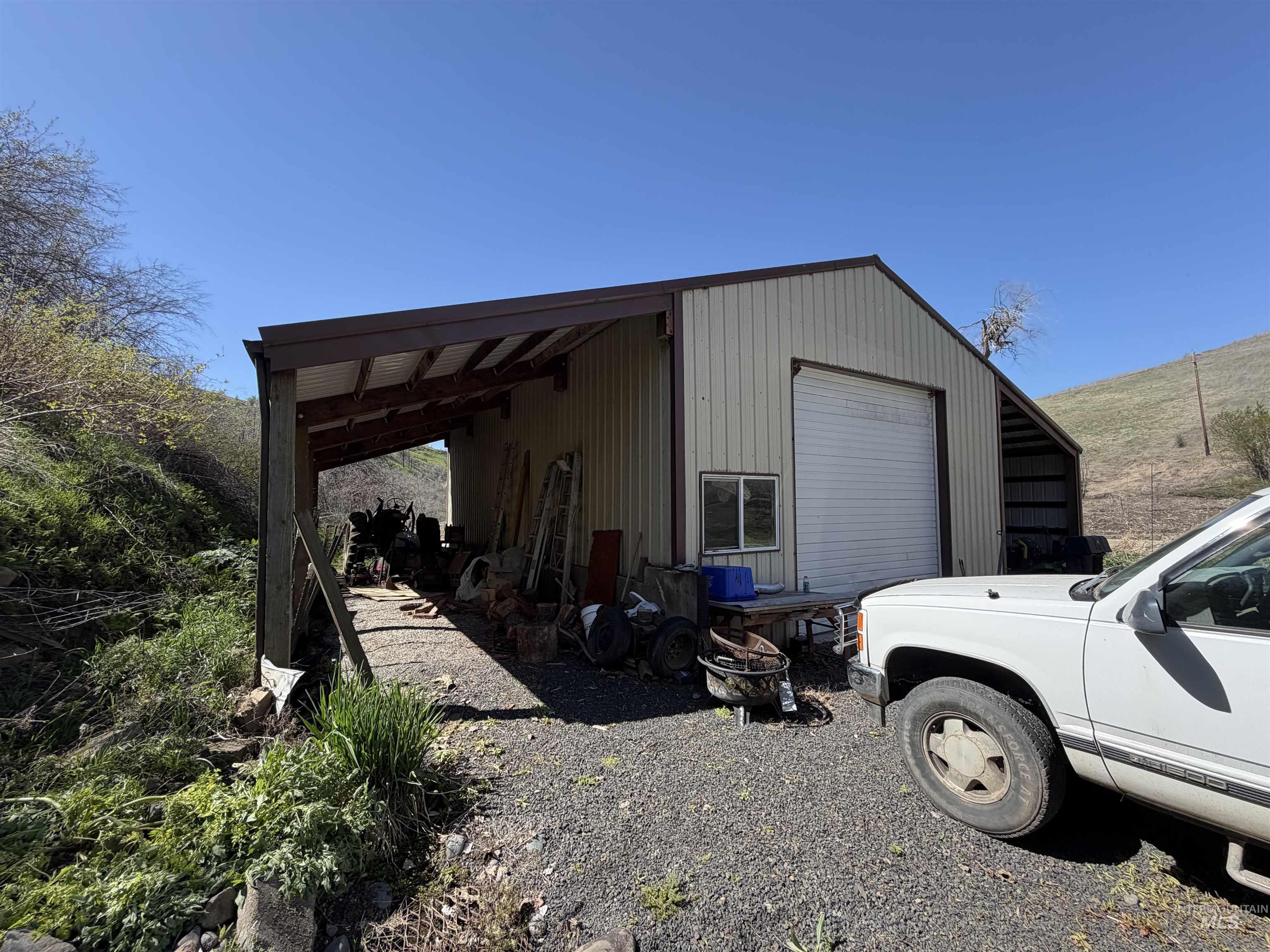 27474 N Tom Beall Road, Lapwai, Idaho 83540, 3 Bedrooms, 2 Bathrooms, Residential For Sale, Price $425,000, 98981164