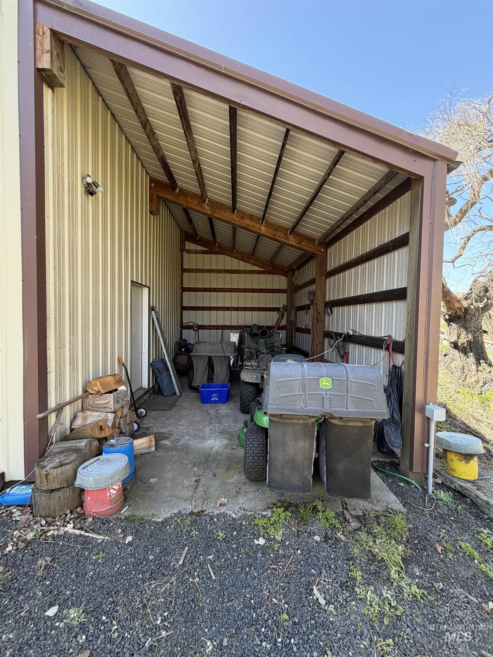 27474 N Tom Beall Road, Lapwai, Idaho 83540, 3 Bedrooms, 2 Bathrooms, Residential For Sale, Price $425,000, 98981164