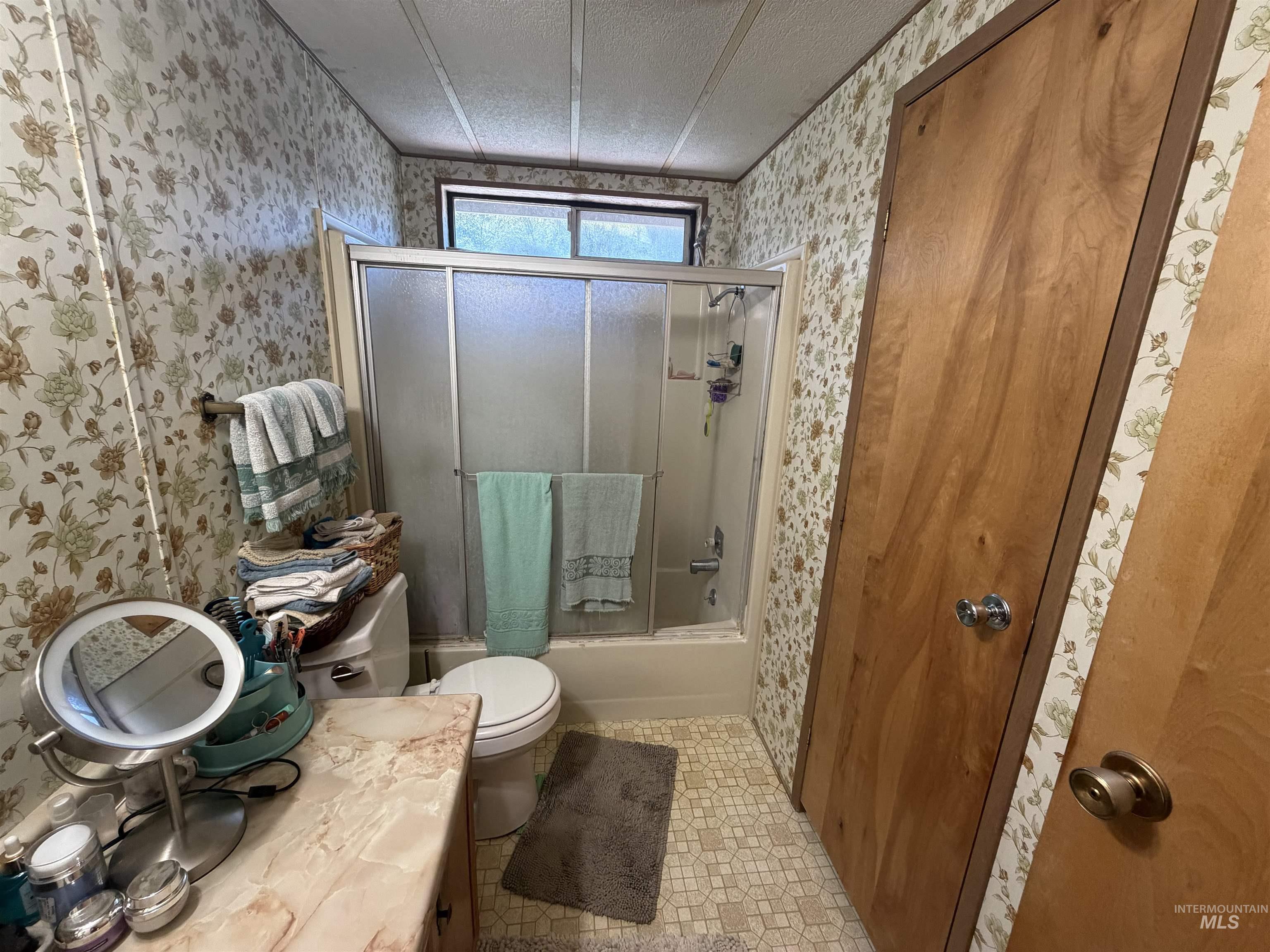 27474 N Tom Beall Road, Lapwai, Idaho 83540, 3 Bedrooms, 2 Bathrooms, Residential For Sale, Price $425,000, 98981164