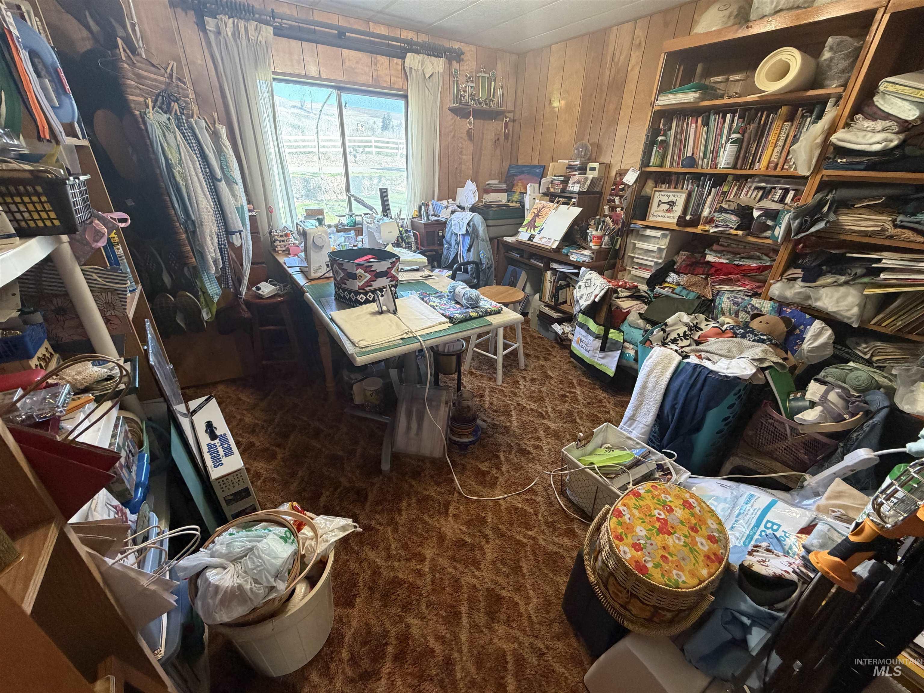 27474 N Tom Beall Road, Lapwai, Idaho 83540, 3 Bedrooms, 2 Bathrooms, Residential For Sale, Price $425,000, 98981164