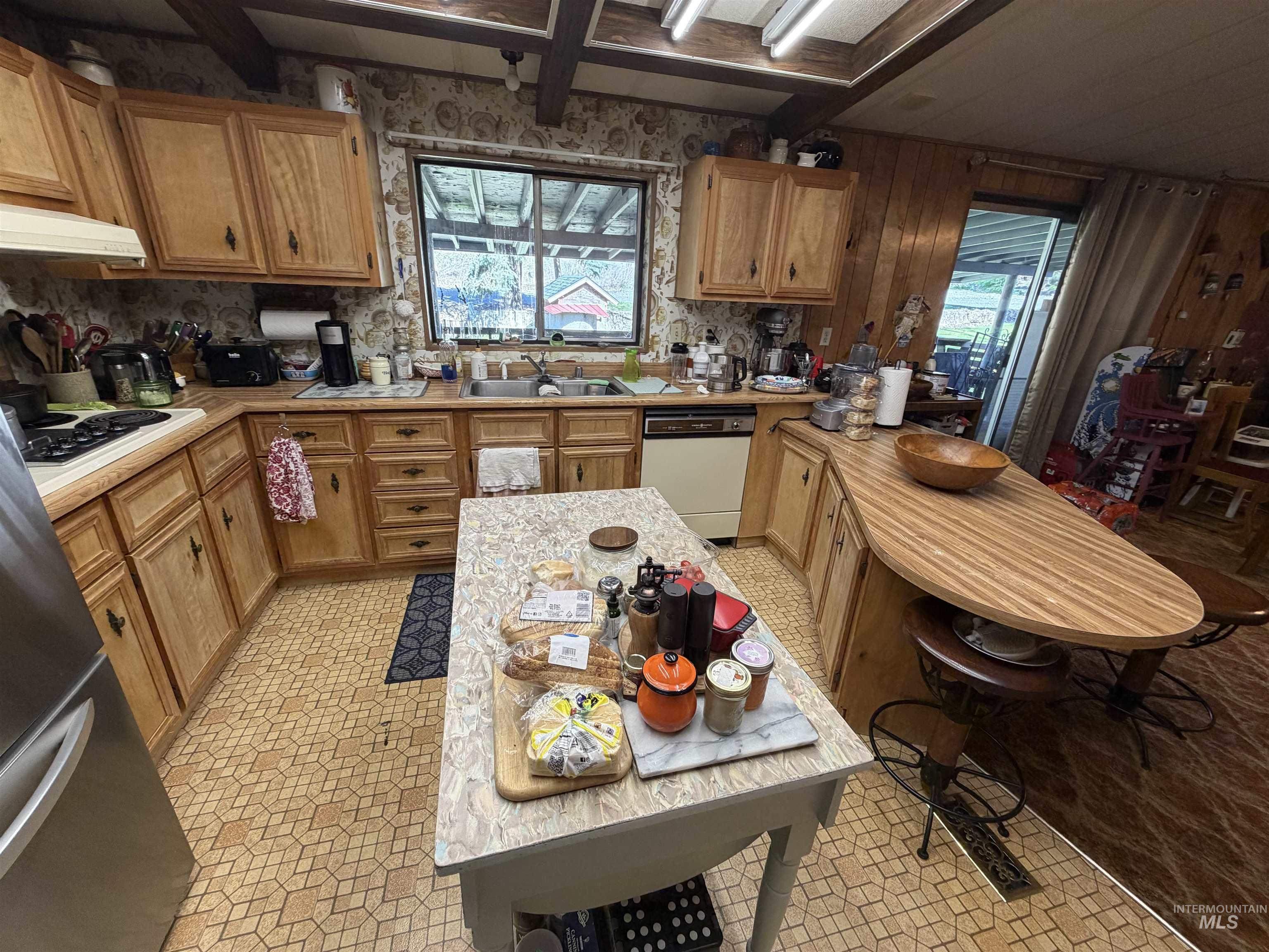 27474 N Tom Beall Road, Lapwai, Idaho 83540, 3 Bedrooms, 2 Bathrooms, Residential For Sale, Price $425,000, 98981164