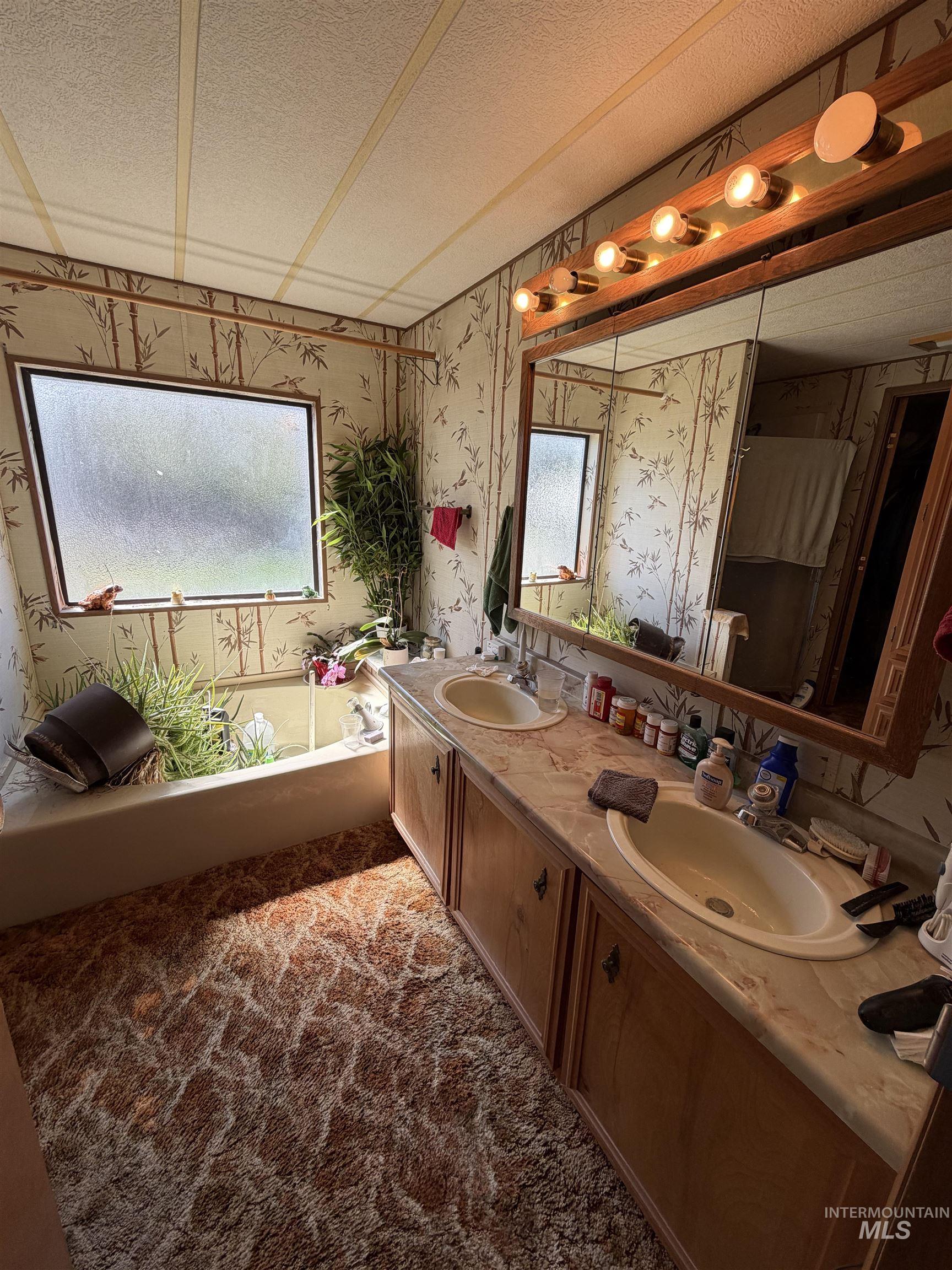 27474 N Tom Beall Road, Lapwai, Idaho 83540, 3 Bedrooms, 2 Bathrooms, Residential For Sale, Price $425,000, 98981164