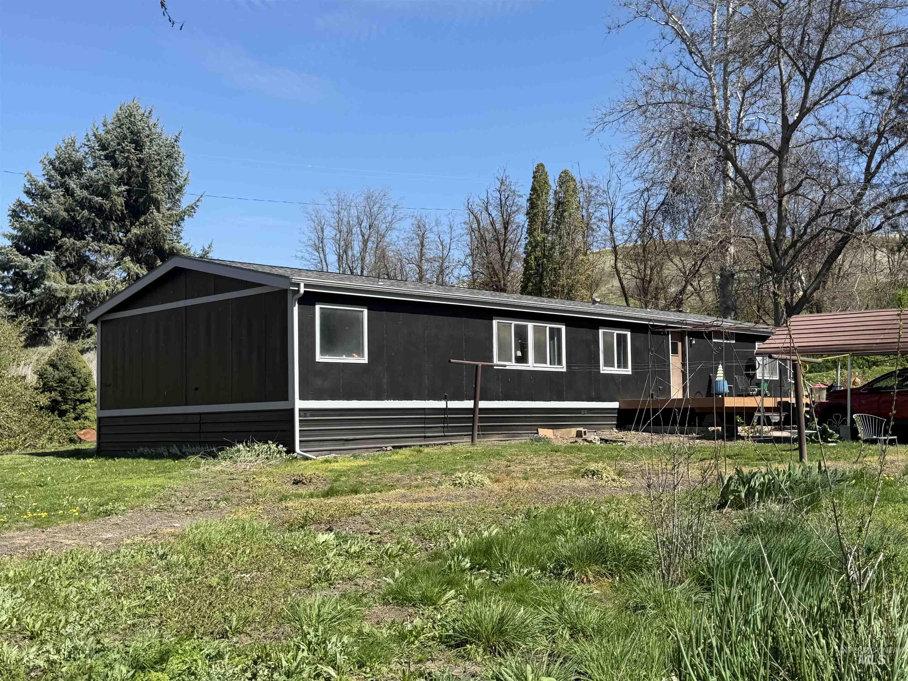 27474 N Tom Beall Road, Lapwai, Idaho 83540, 3 Bedrooms, 2 Bathrooms, Residential For Sale, Price $425,000, 98981164