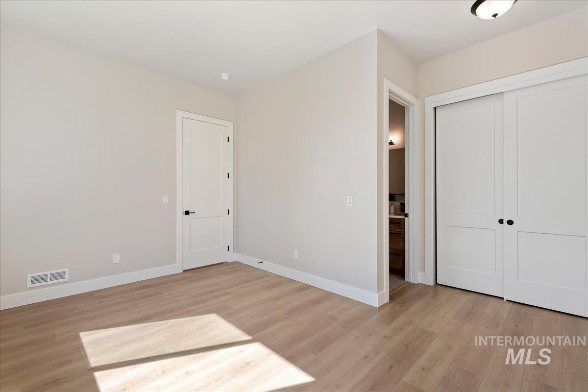 901 W Malbar St., Meridian, Idaho 83646, 4 Bedrooms, 3.5 Bathrooms, Residential For Sale, Price $739,900, 98981165