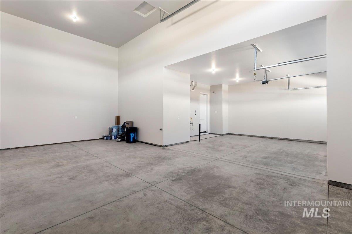 901 W Malbar St., Meridian, Idaho 83646, 4 Bedrooms, 3.5 Bathrooms, Residential For Sale, Price $739,900, 98981165