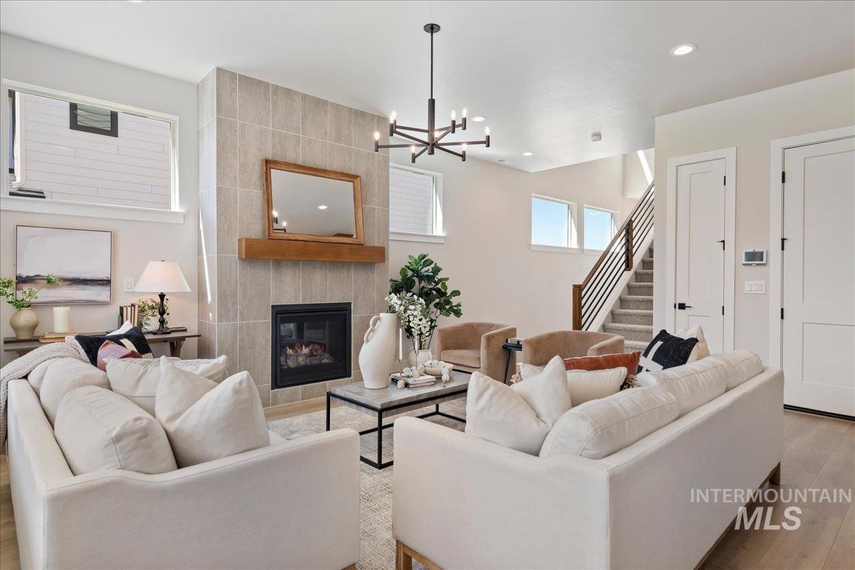 901 W Malbar St., Meridian, Idaho 83646, 4 Bedrooms, 3.5 Bathrooms, Residential For Sale, Price $739,900, 98981165