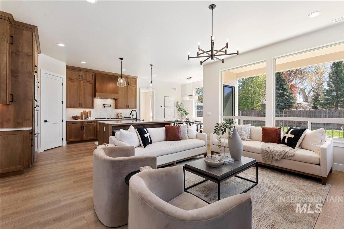 901 W Malbar St., Meridian, Idaho 83646, 4 Bedrooms, 3.5 Bathrooms, Residential For Sale, Price $739,900, 98981165