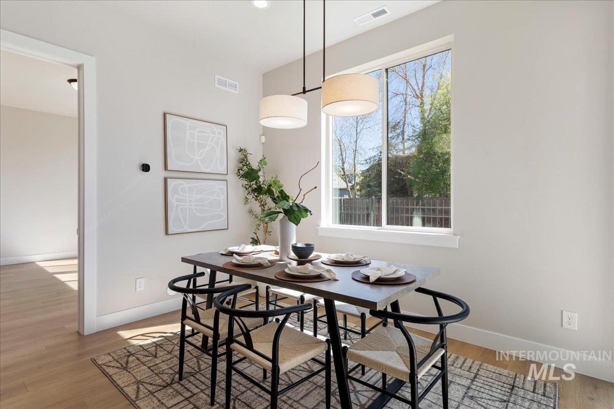 901 W Malbar St., Meridian, Idaho 83646, 4 Bedrooms, 3.5 Bathrooms, Residential For Sale, Price $739,900, 98981165