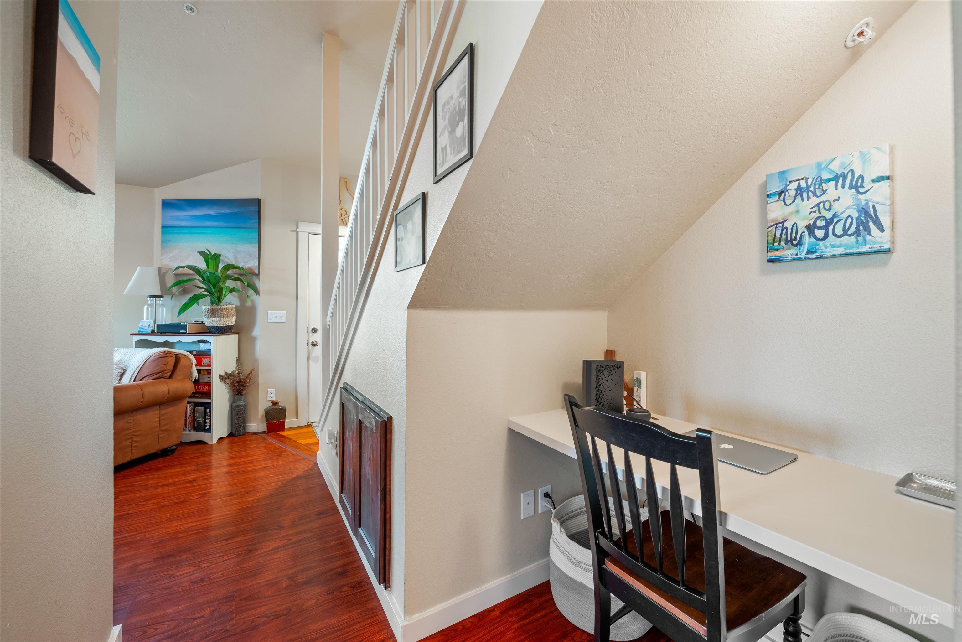 9155 W Brogan Drive, Boise, Idaho 83709, 2 Bedrooms, 2 Bathrooms, Residential For Sale, Price $335,000, 98981166