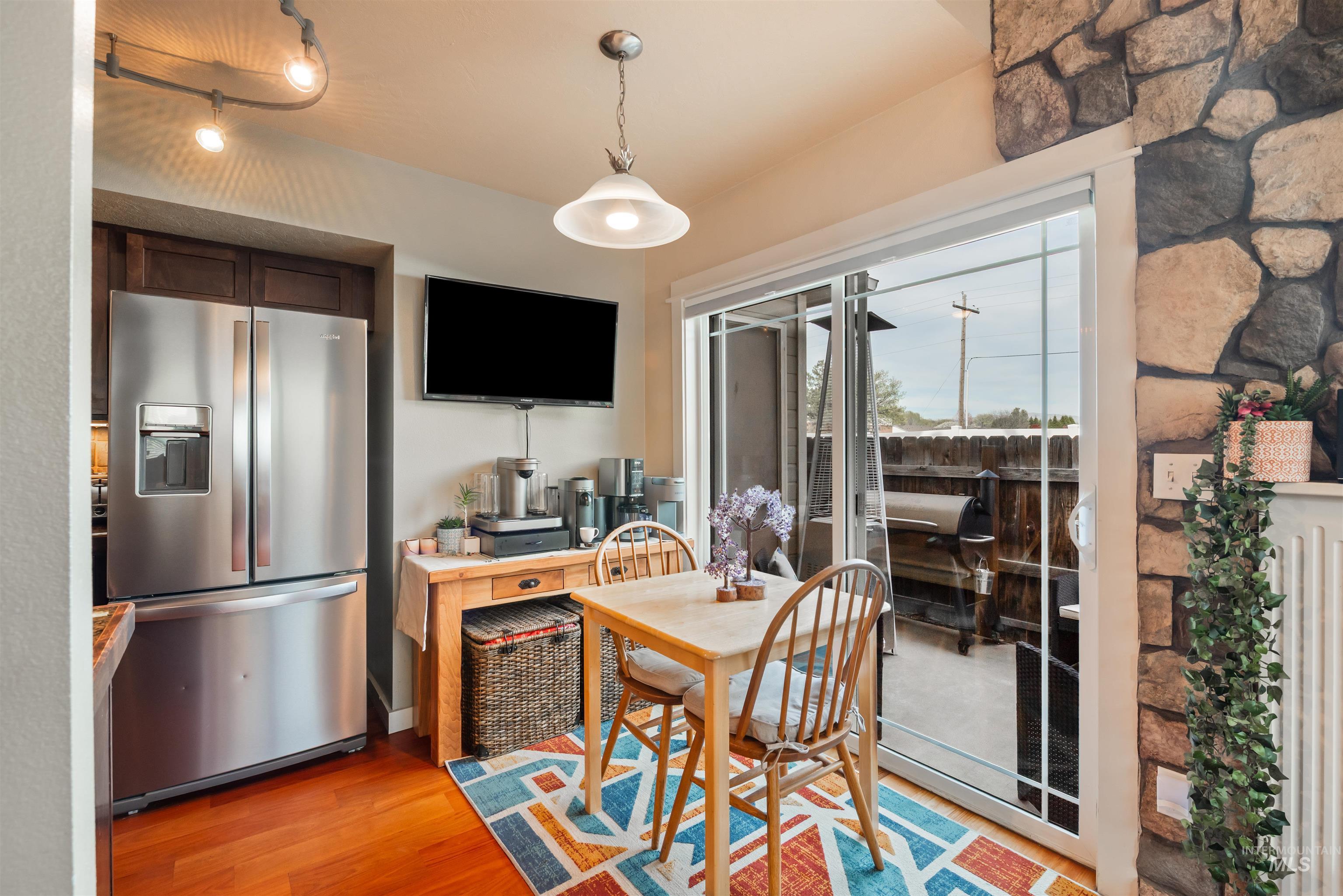 9155 W Brogan Drive, Boise, Idaho 83709, 2 Bedrooms, 2 Bathrooms, Residential For Sale, Price $335,000, 98981166