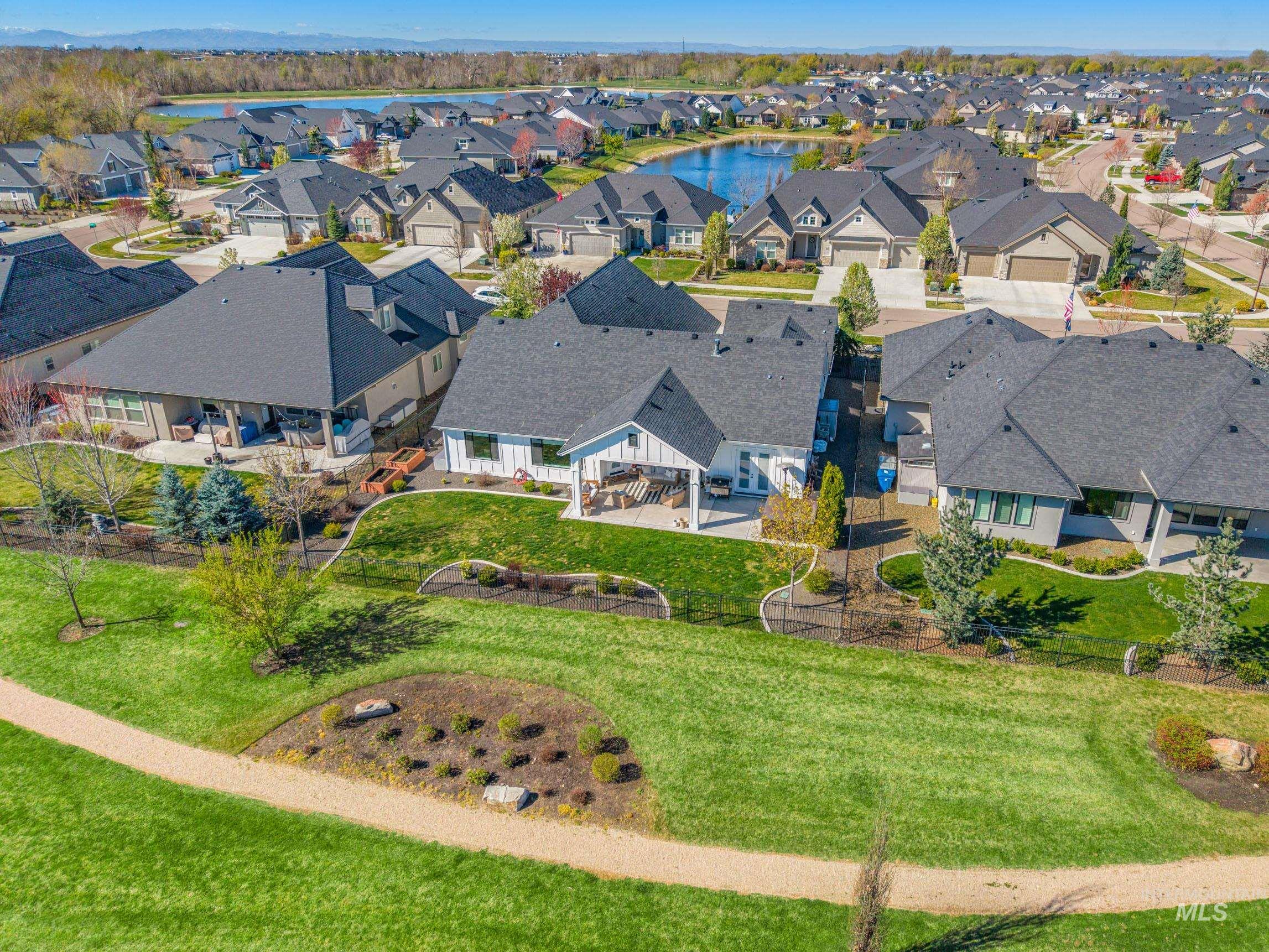 550 S Devon Ave, Star, Idaho 83669-6156, 3 Bedrooms, 2.5 Bathrooms, Residential For Sale, Price $925,000, 98981168