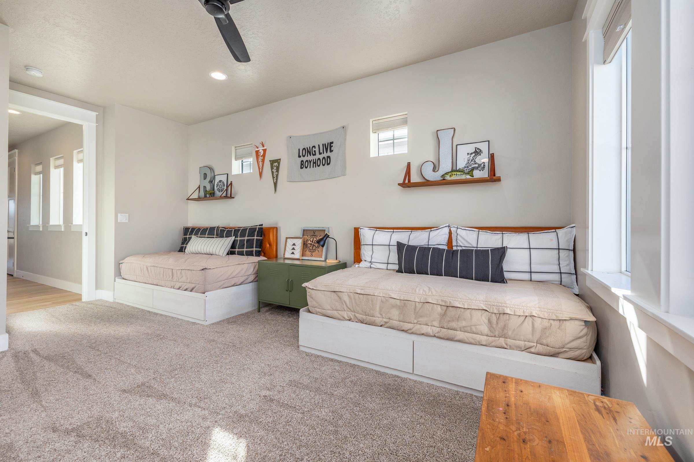 550 S Devon Ave, Star, Idaho 83669-6156, 3 Bedrooms, 2.5 Bathrooms, Residential For Sale, Price $925,000, 98981168