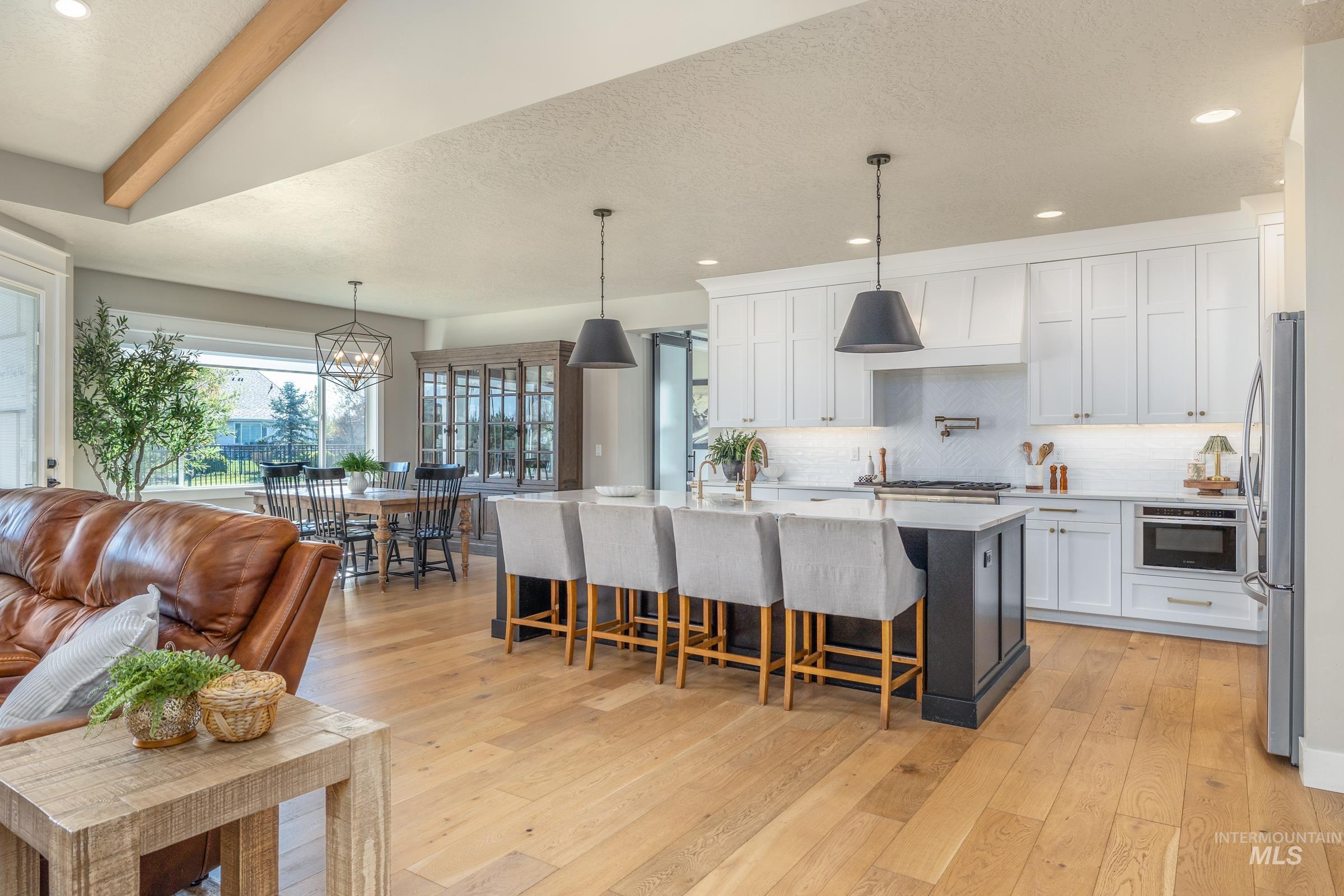 550 S Devon Ave, Star, Idaho 83669-6156, 3 Bedrooms, 2.5 Bathrooms, Residential For Sale, Price $925,000, 98981168