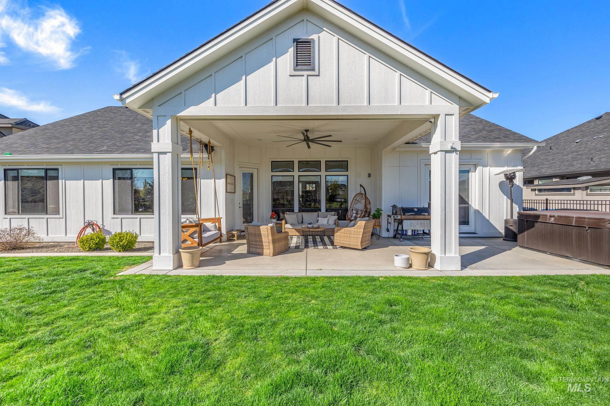 550 S Devon Ave, Star, Idaho 83669-6156, 3 Bedrooms, 2.5 Bathrooms, Residential For Sale, Price $925,000, 98981168