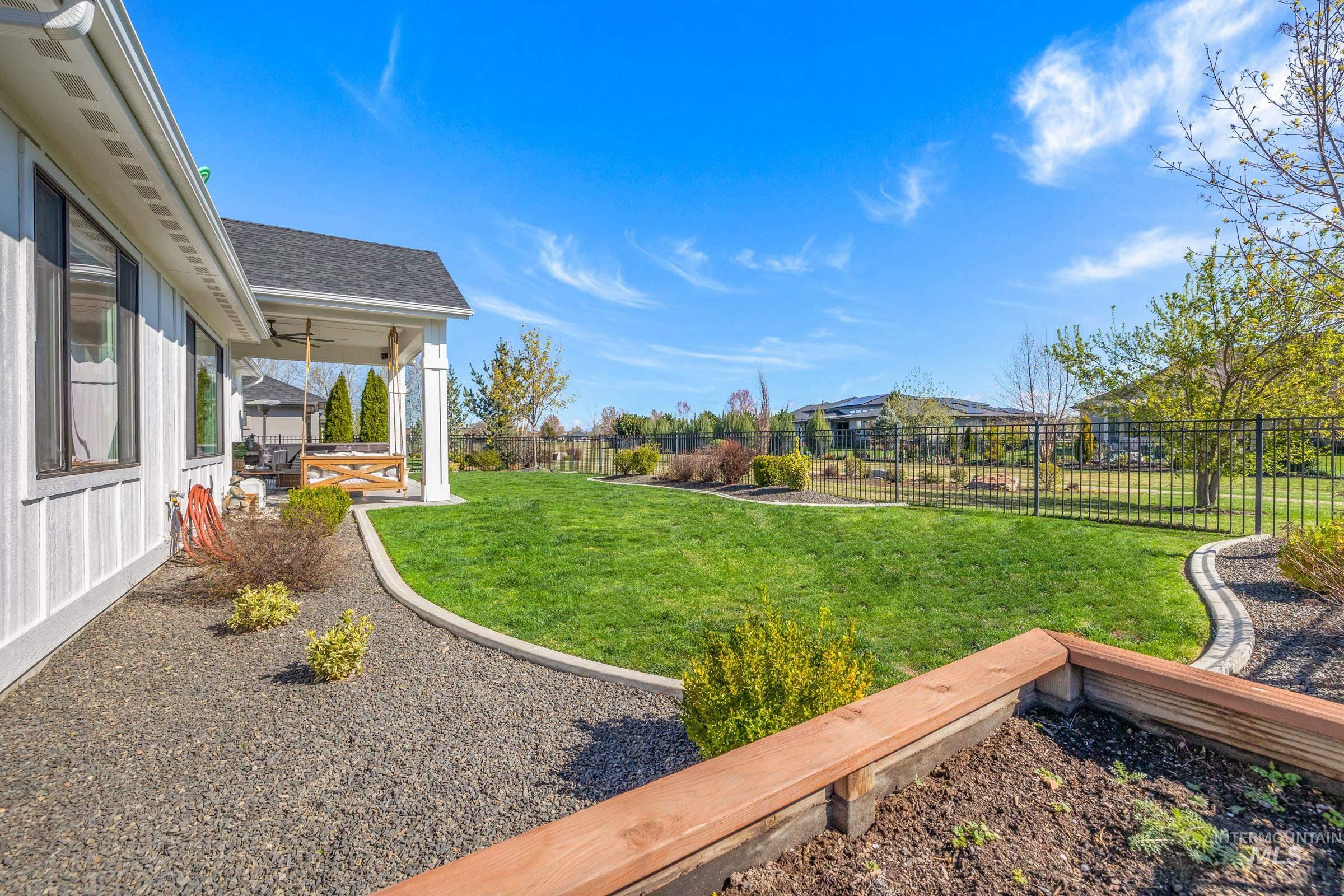 550 S Devon Ave, Star, Idaho 83669-6156, 3 Bedrooms, 2.5 Bathrooms, Residential For Sale, Price $925,000, 98981168