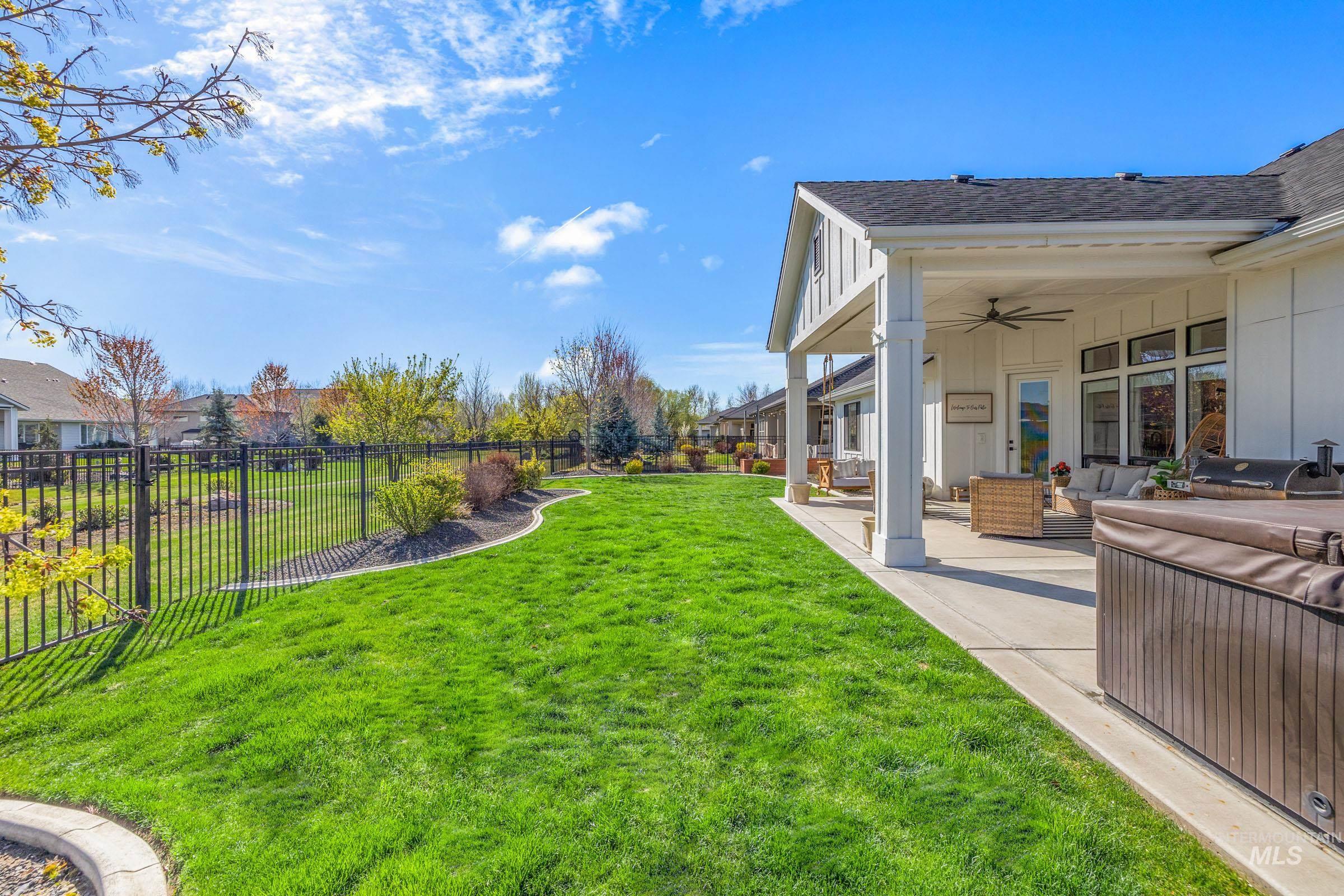 550 S Devon Ave, Star, Idaho 83669-6156, 3 Bedrooms, 2.5 Bathrooms, Residential For Sale, Price $925,000, 98981168