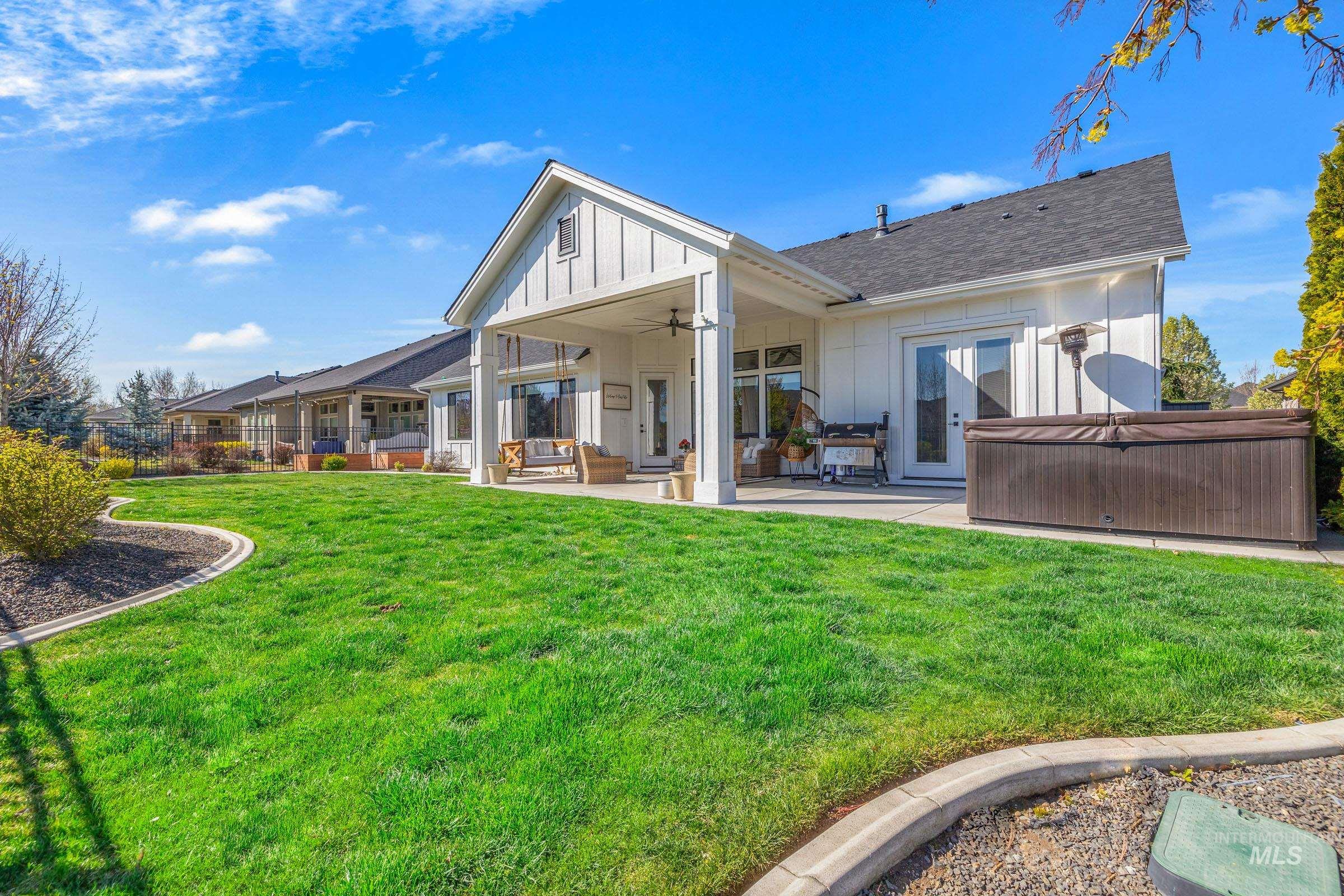 550 S Devon Ave, Star, Idaho 83669-6156, 3 Bedrooms, 2.5 Bathrooms, Residential For Sale, Price $925,000, 98981168