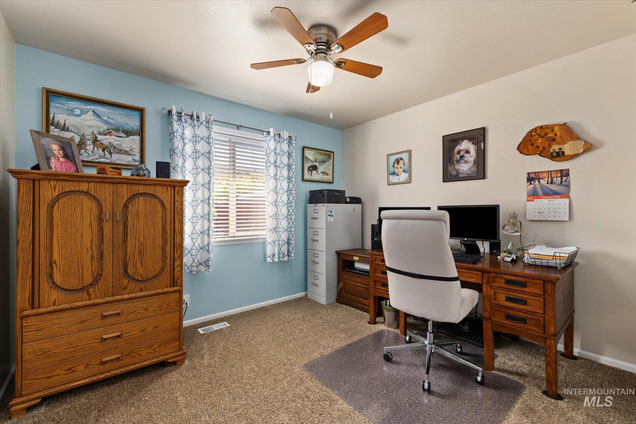 2915 E Green Canyon Dr, Meridian, Idaho 83642, 4 Bedrooms, 2 Bathrooms, Residential For Sale, Price $550,000, 98981169