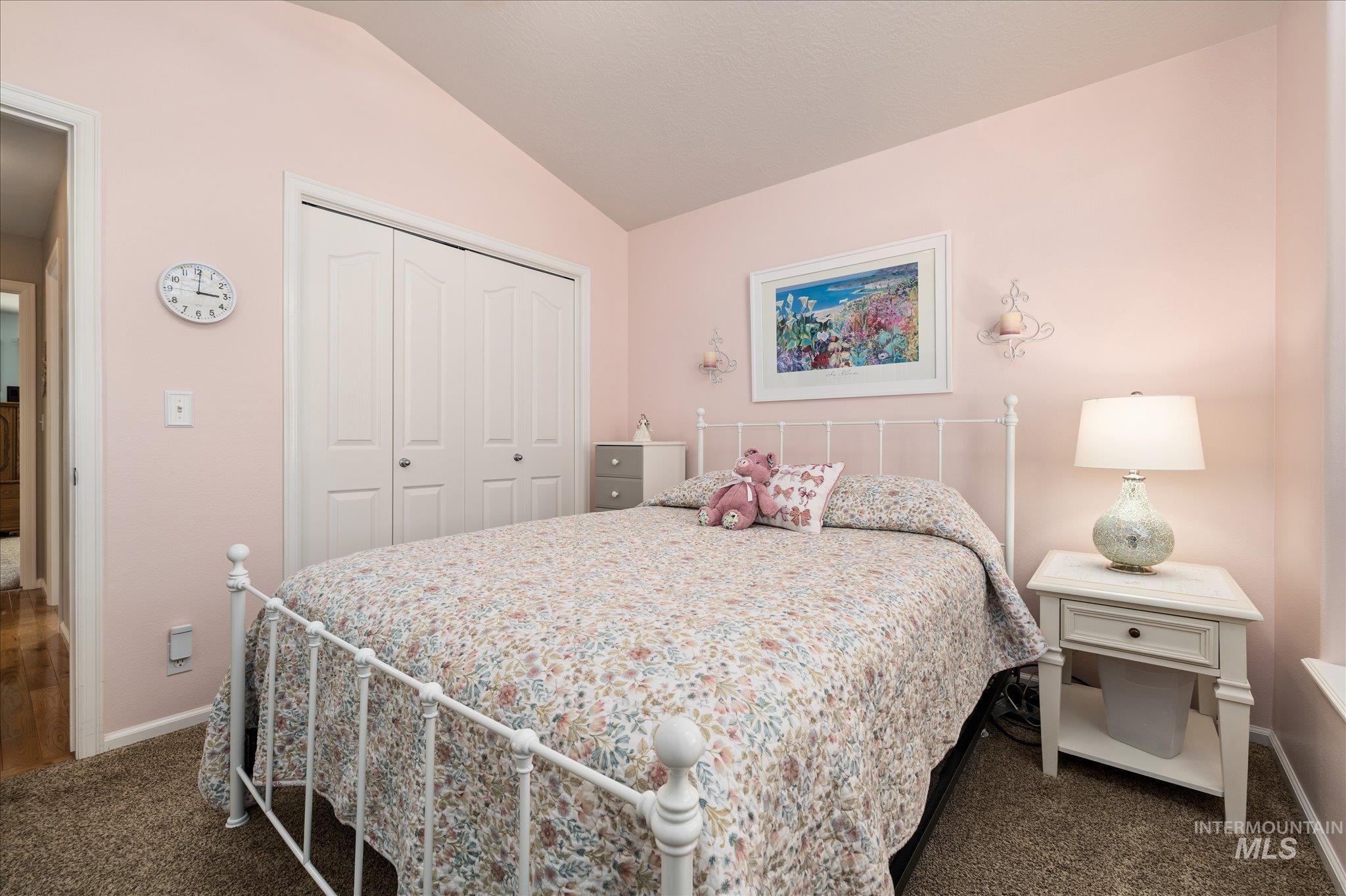 2915 E Green Canyon Dr, Meridian, Idaho 83642, 4 Bedrooms, 2 Bathrooms, Residential For Sale, Price $550,000, 98981169