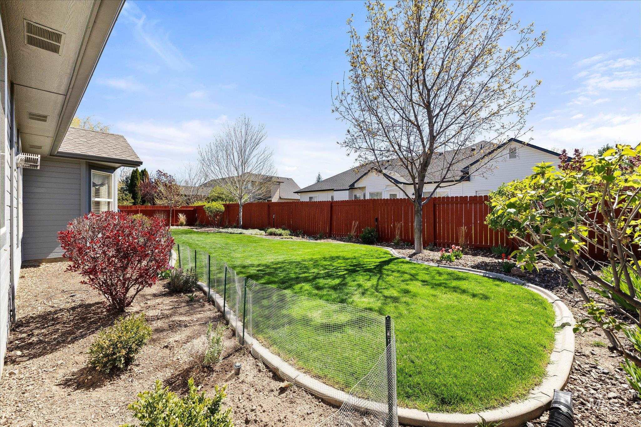 2915 E Green Canyon Dr, Meridian, Idaho 83642, 4 Bedrooms, 2 Bathrooms, Residential For Sale, Price $550,000, 98981169