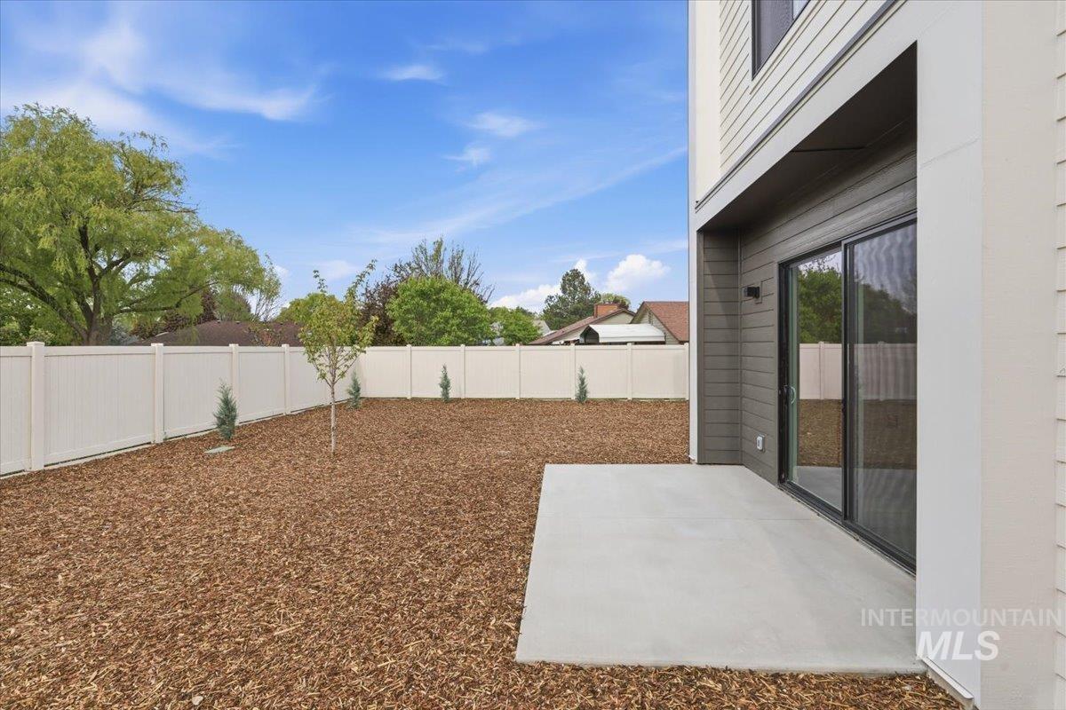 10173 W Southerland Dr, Boise, Idaho 83709, 3 Bedrooms, 2.5 Bathrooms, Residential For Sale, Price $525,000, 98981170