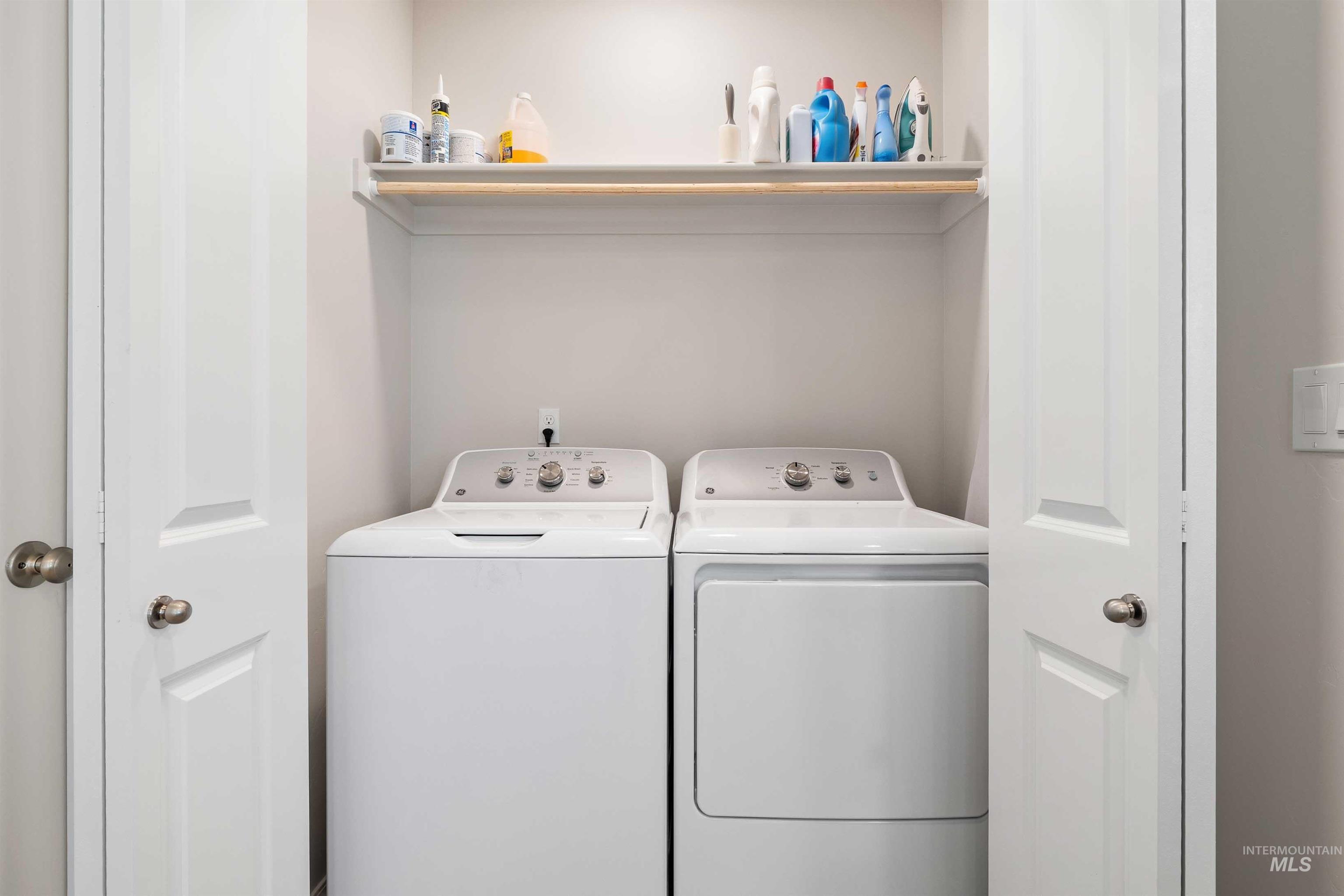 1603 Kenyon Meadow St, Twin Falls, Idaho 83301, 3 Bedrooms, 2 Bathrooms, Residential For Sale, Price $342,900, 98981171