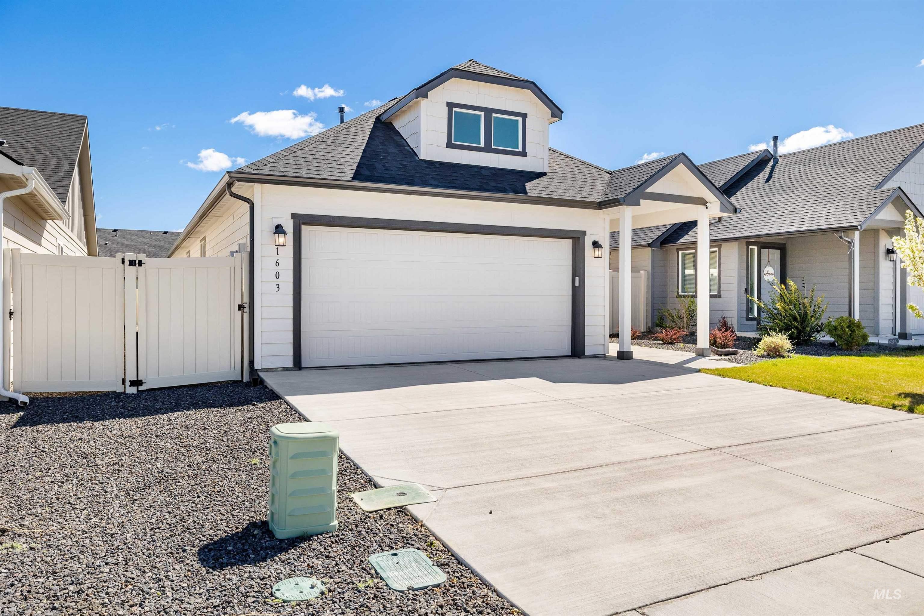 1603 Kenyon Meadow St, Twin Falls, Idaho 83301, 3 Bedrooms, 2 Bathrooms, Residential For Sale, Price $342,900, 98981171