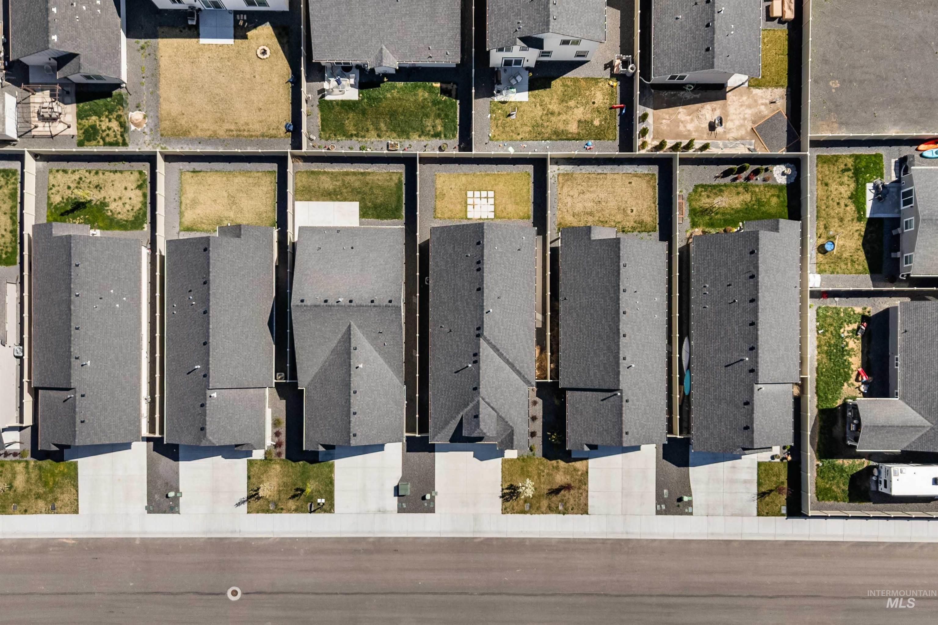 1603 Kenyon Meadow St, Twin Falls, Idaho 83301, 3 Bedrooms, 2 Bathrooms, Residential For Sale, Price $342,900, 98981171