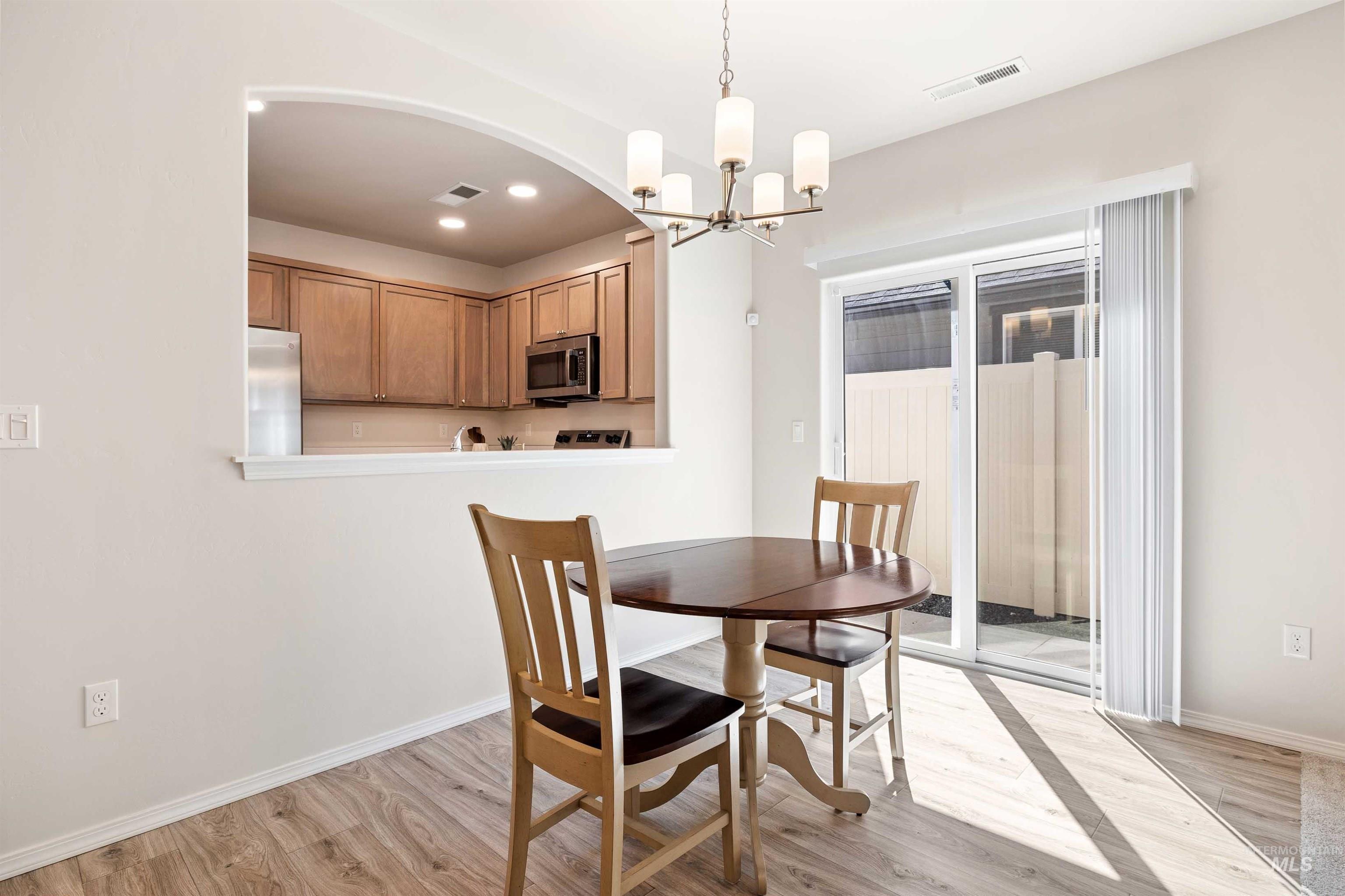 1603 Kenyon Meadow St, Twin Falls, Idaho 83301, 3 Bedrooms, 2 Bathrooms, Residential For Sale, Price $342,900, 98981171