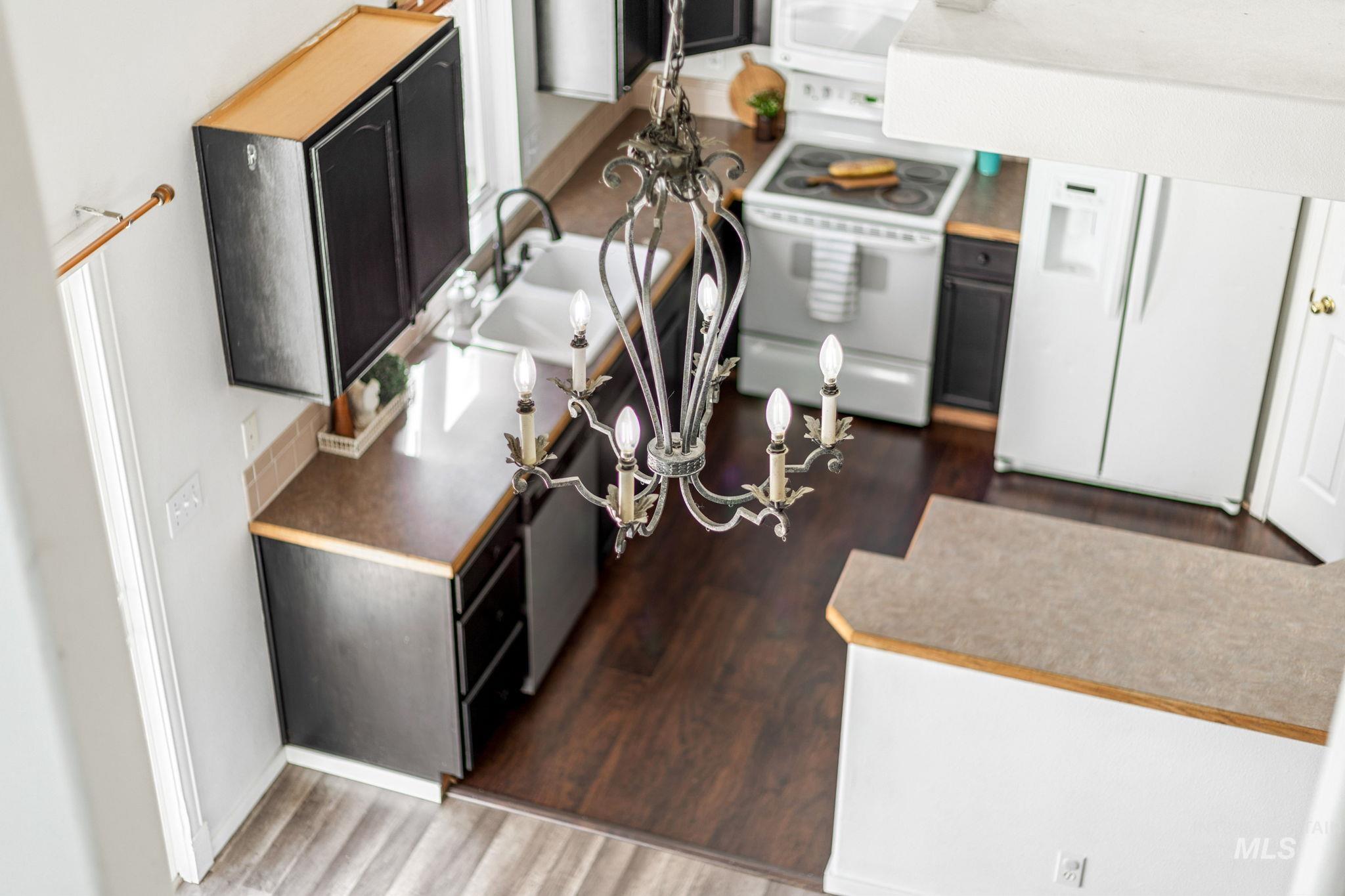 526 Cornwall Way, Fruitland, Idaho 83619, 3 Bedrooms, 2 Bathrooms, Residential For Sale, Price $344,800, 98981172