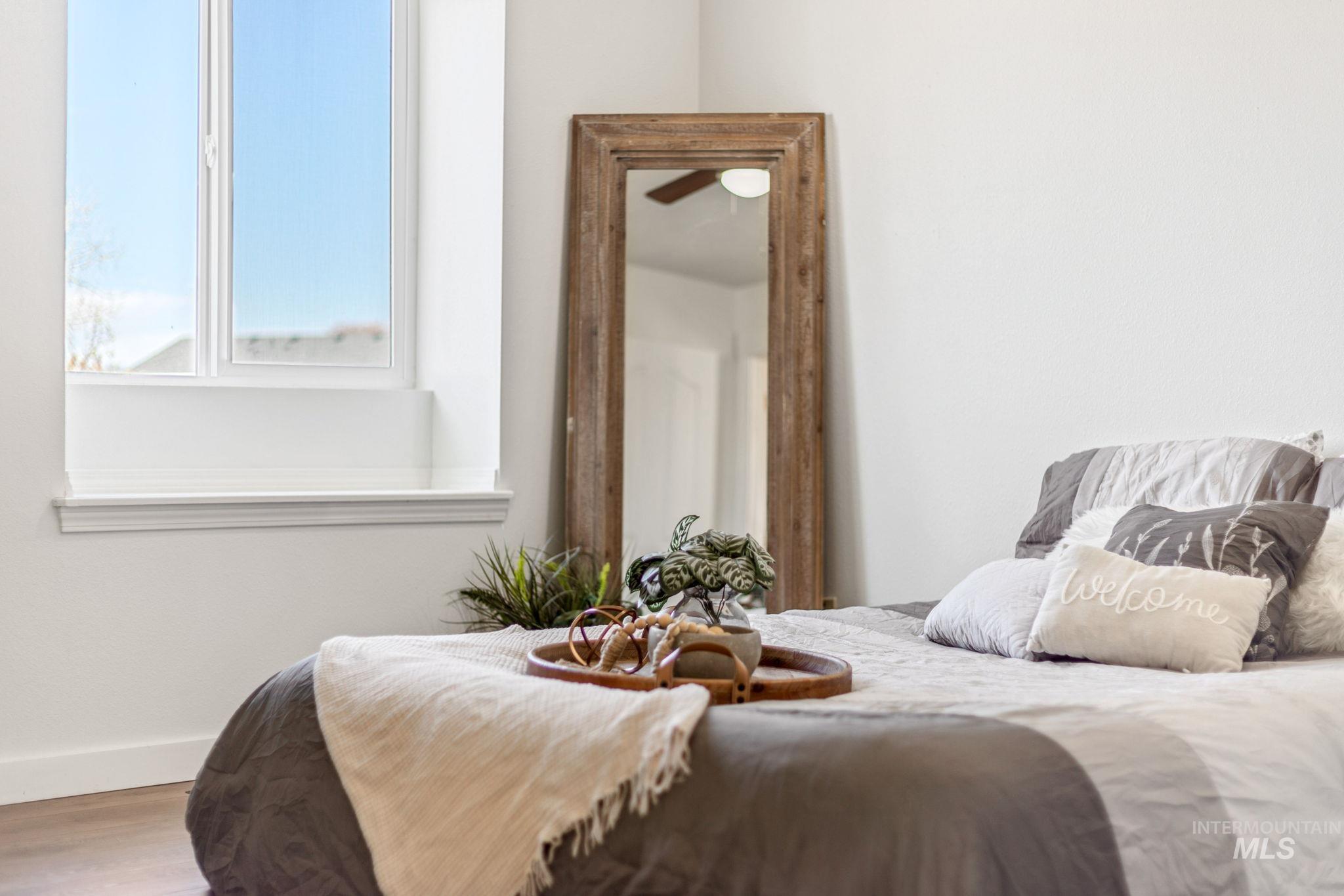 526 Cornwall Way, Fruitland, Idaho 83619, 3 Bedrooms, 2 Bathrooms, Residential For Sale, Price $344,800, 98981172