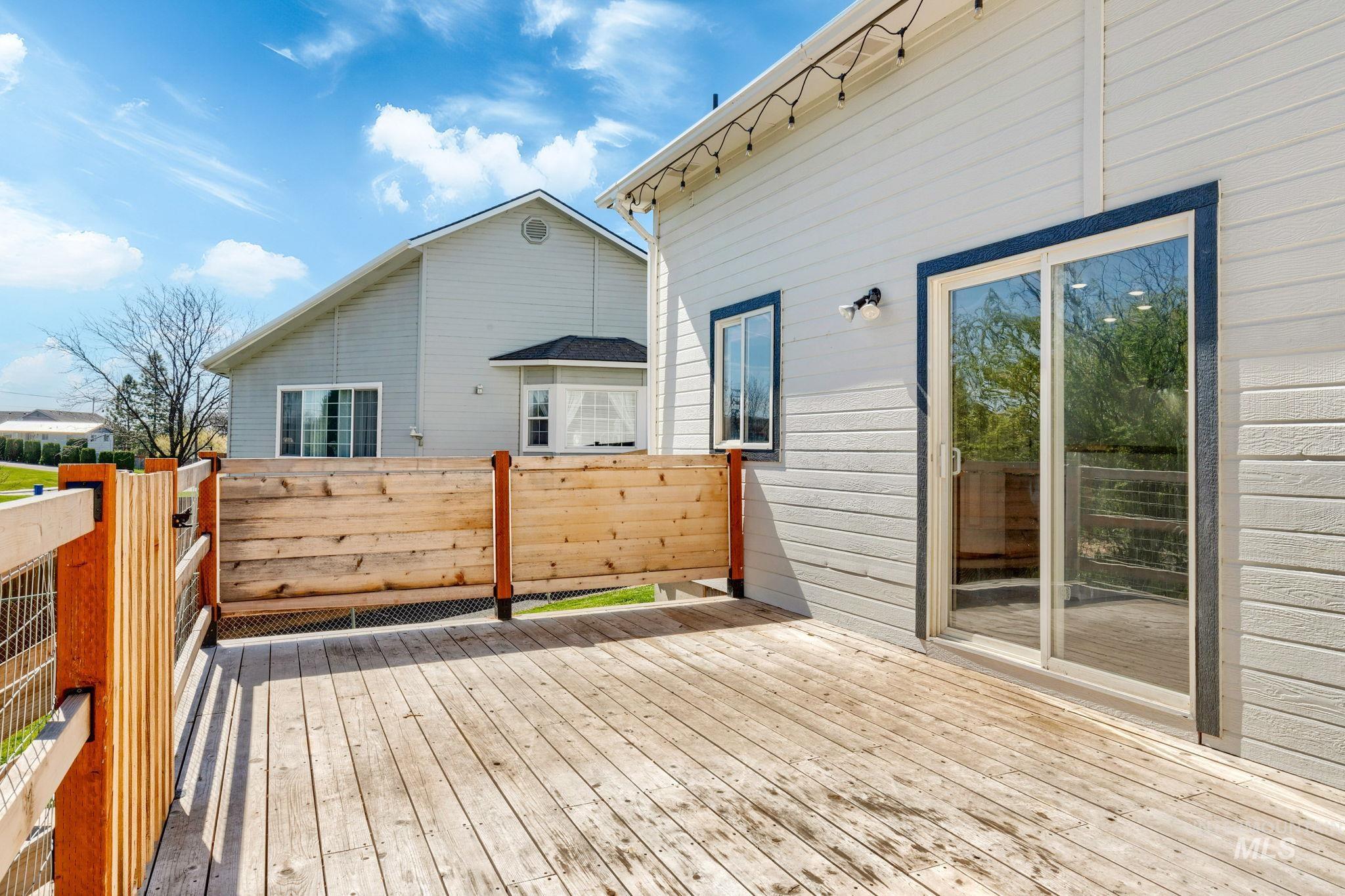 526 Cornwall Way, Fruitland, Idaho 83619, 3 Bedrooms, 2 Bathrooms, Residential For Sale, Price $344,800, 98981172