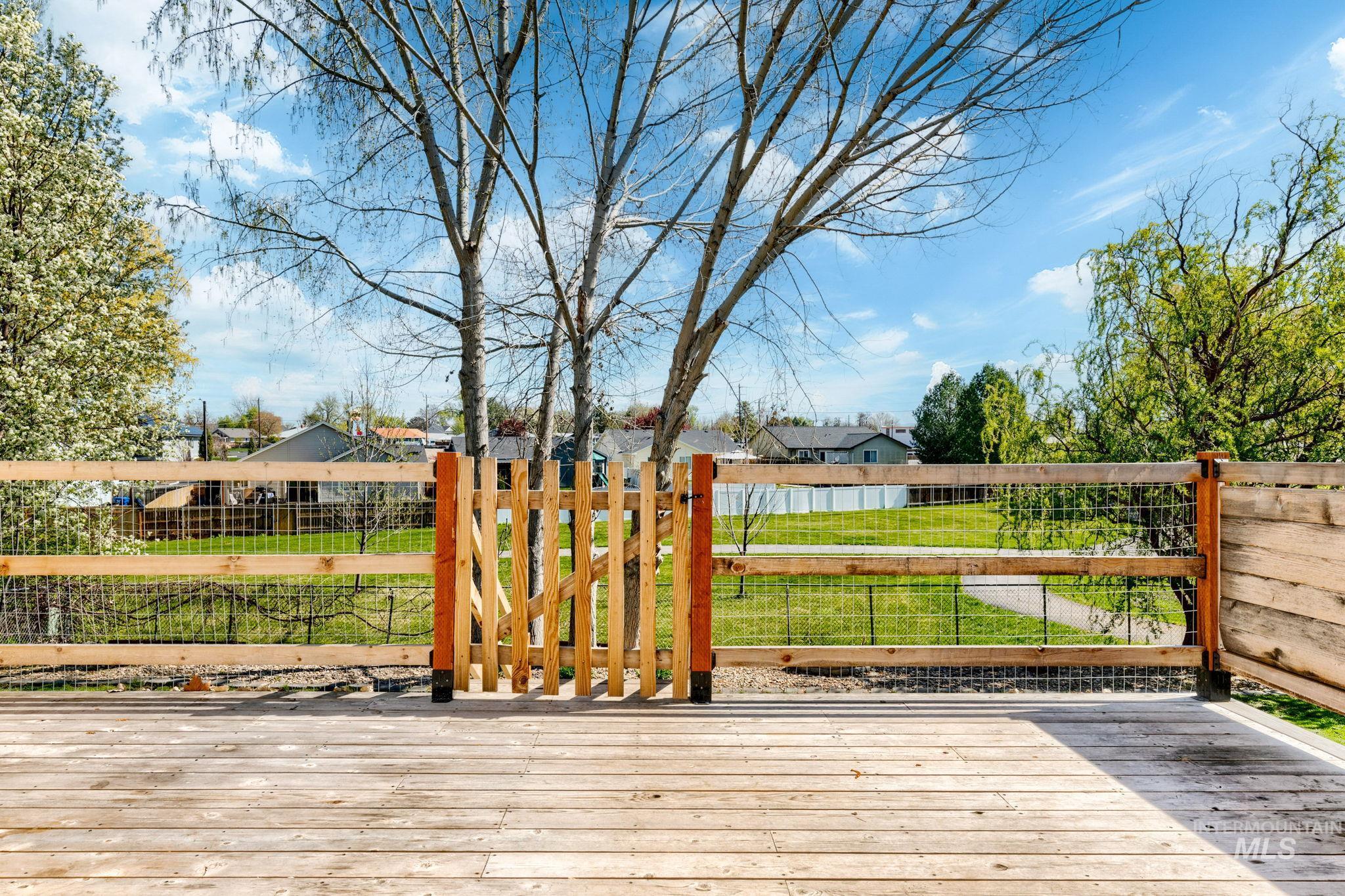 526 Cornwall Way, Fruitland, Idaho 83619, 3 Bedrooms, 2 Bathrooms, Residential For Sale, Price $344,800, 98981172