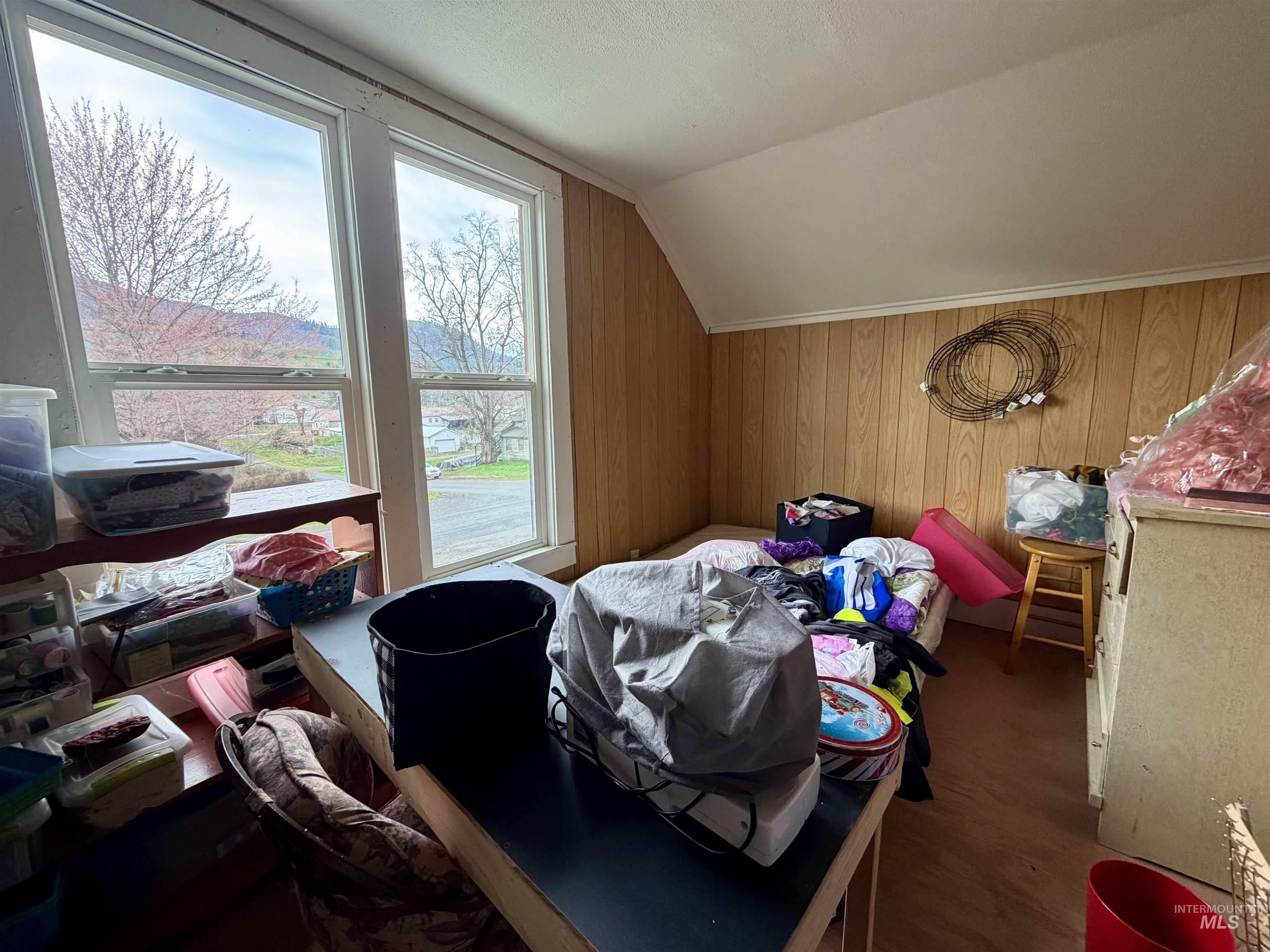 601 Maple St, Kamiah, Idaho 83536, 3 Bedrooms, 1 Bathroom, Residential Income For Sale, Price $495,000, 98981173