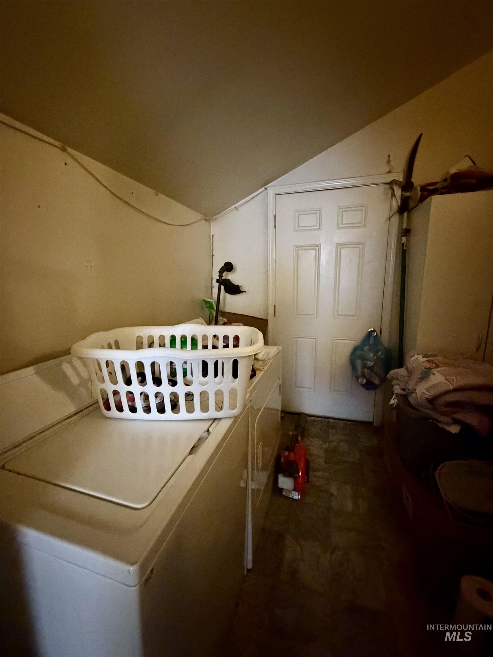 601 Maple St, Kamiah, Idaho 83536, 3 Bedrooms, 1 Bathroom, Residential Income For Sale, Price $495,000, 98981173