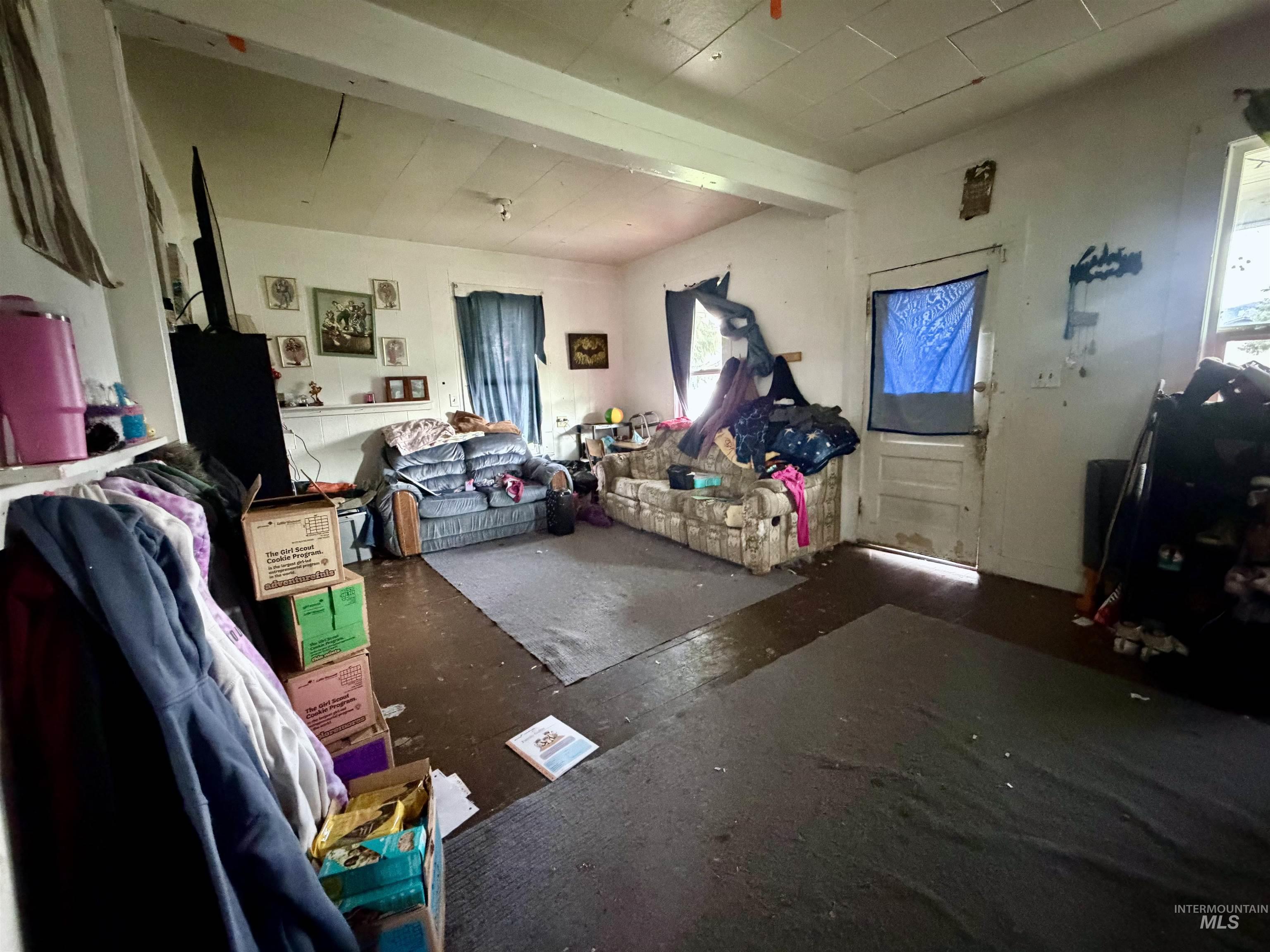 601 Maple St, Kamiah, Idaho 83536, 3 Bedrooms, 1 Bathroom, Residential Income For Sale, Price $495,000, 98981173