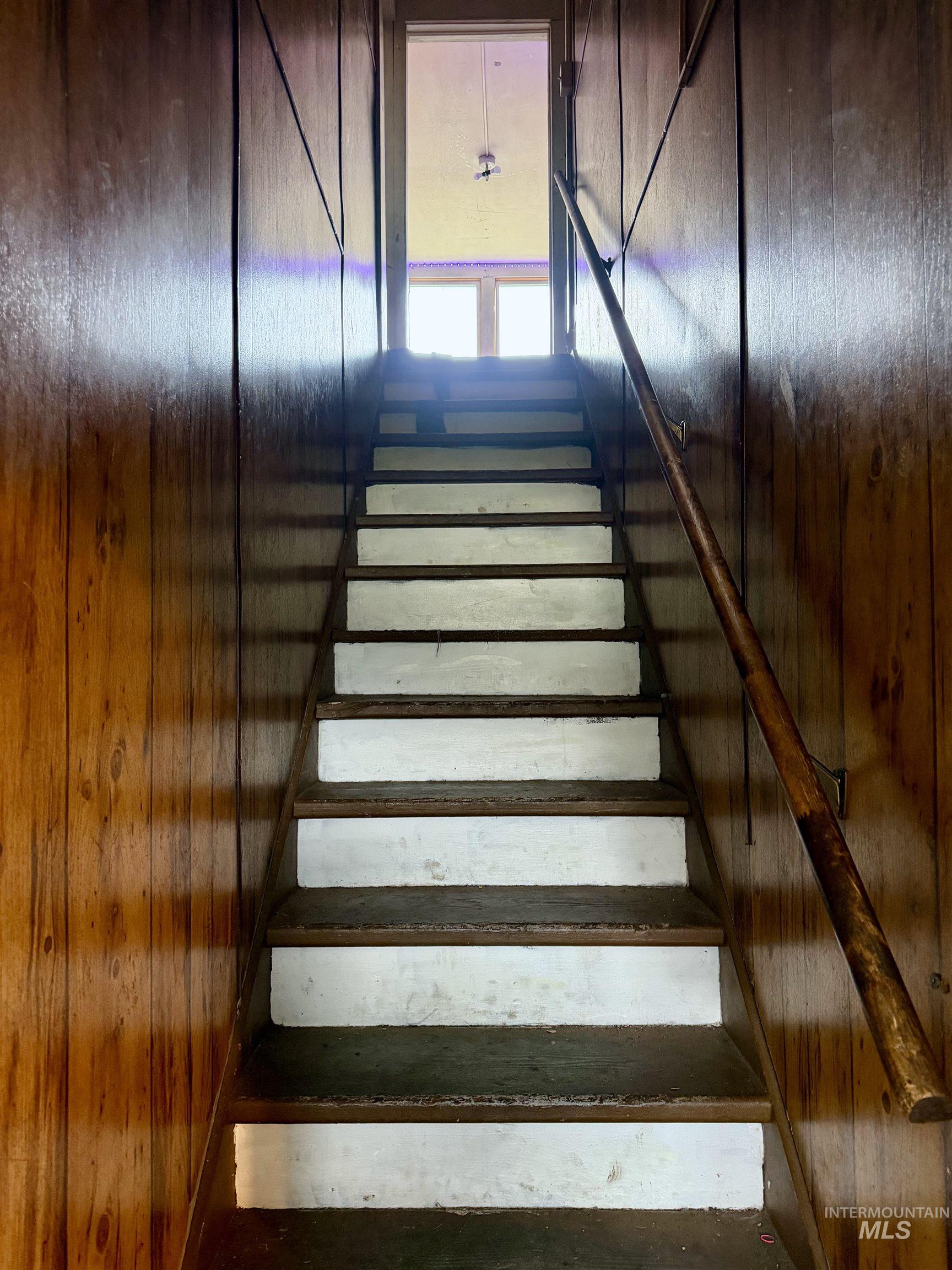 601 Maple St, Kamiah, Idaho 83536, 3 Bedrooms, 1 Bathroom, Residential Income For Sale, Price $495,000, 98981173