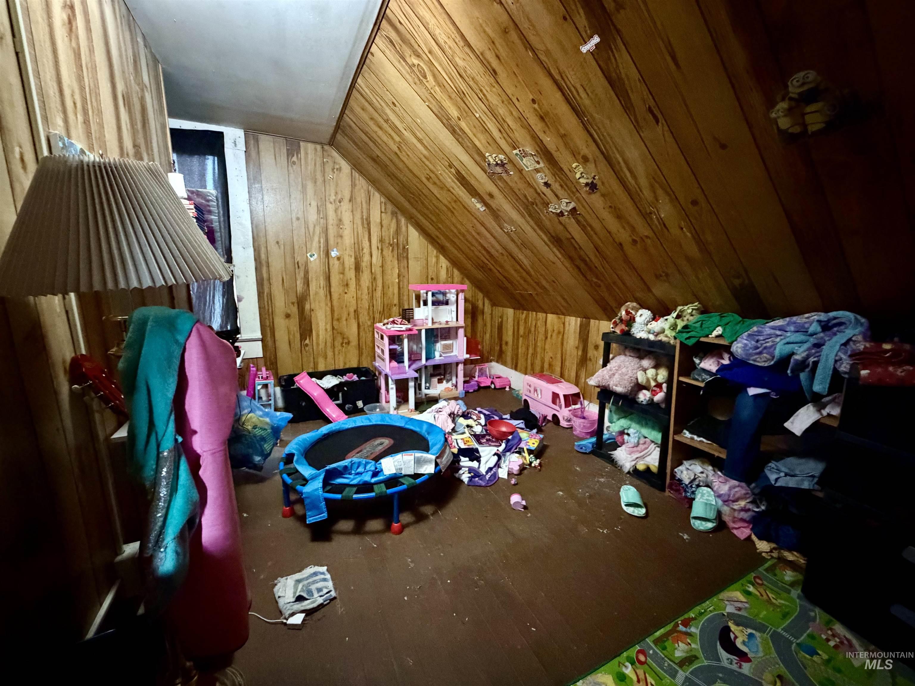 601 Maple St, Kamiah, Idaho 83536, 3 Bedrooms, 1 Bathroom, Residential Income For Sale, Price $495,000, 98981173