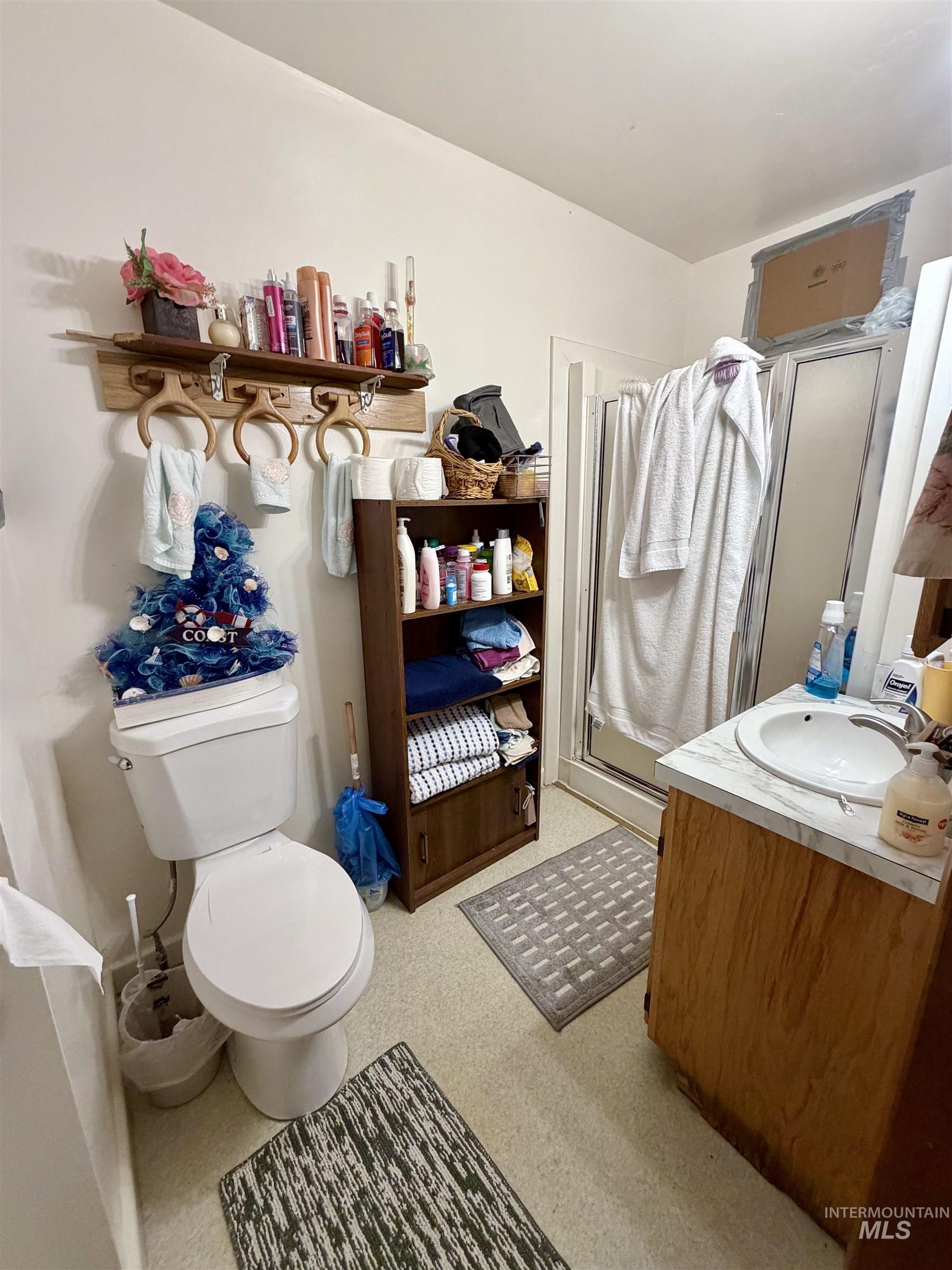 601 Maple St, Kamiah, Idaho 83536, 3 Bedrooms, 1 Bathroom, Residential Income For Sale, Price $495,000, 98981173